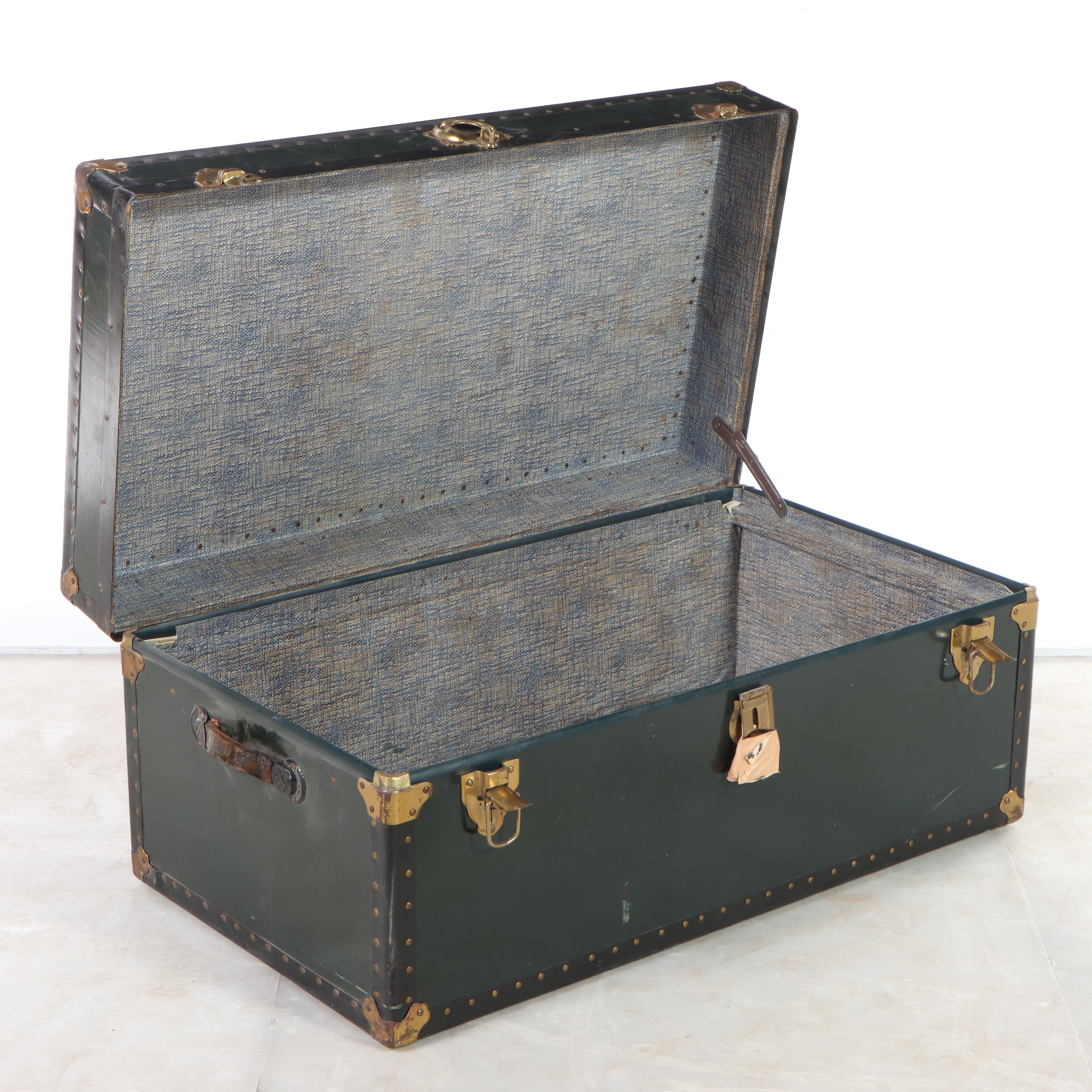Taylor Fibre Co. Vulcanized Fiber Board and Metal Travel Trunk