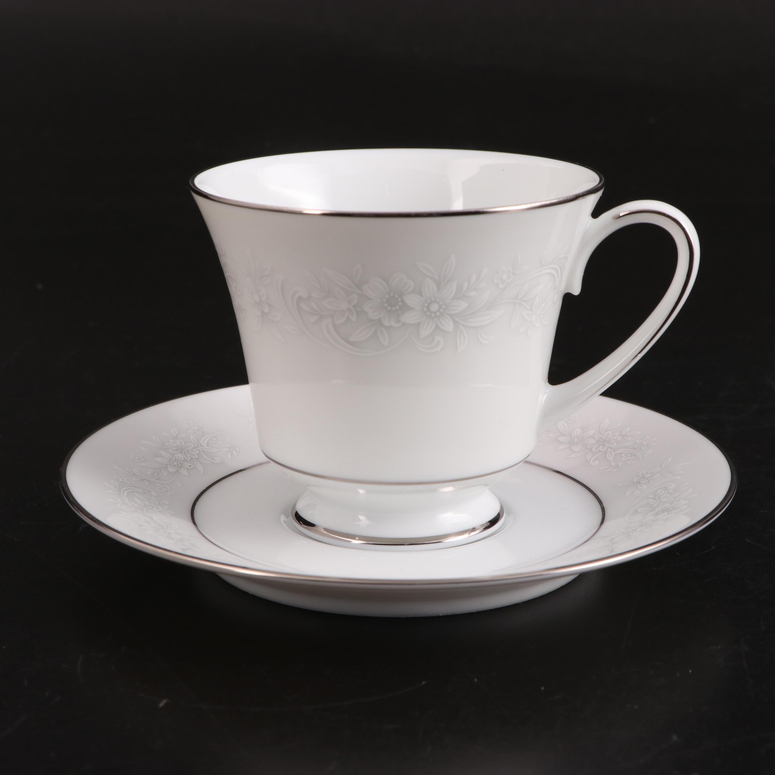 Noritake "Cumberland" Porcelain Dinnerware and Serveware, Late 20th Century
