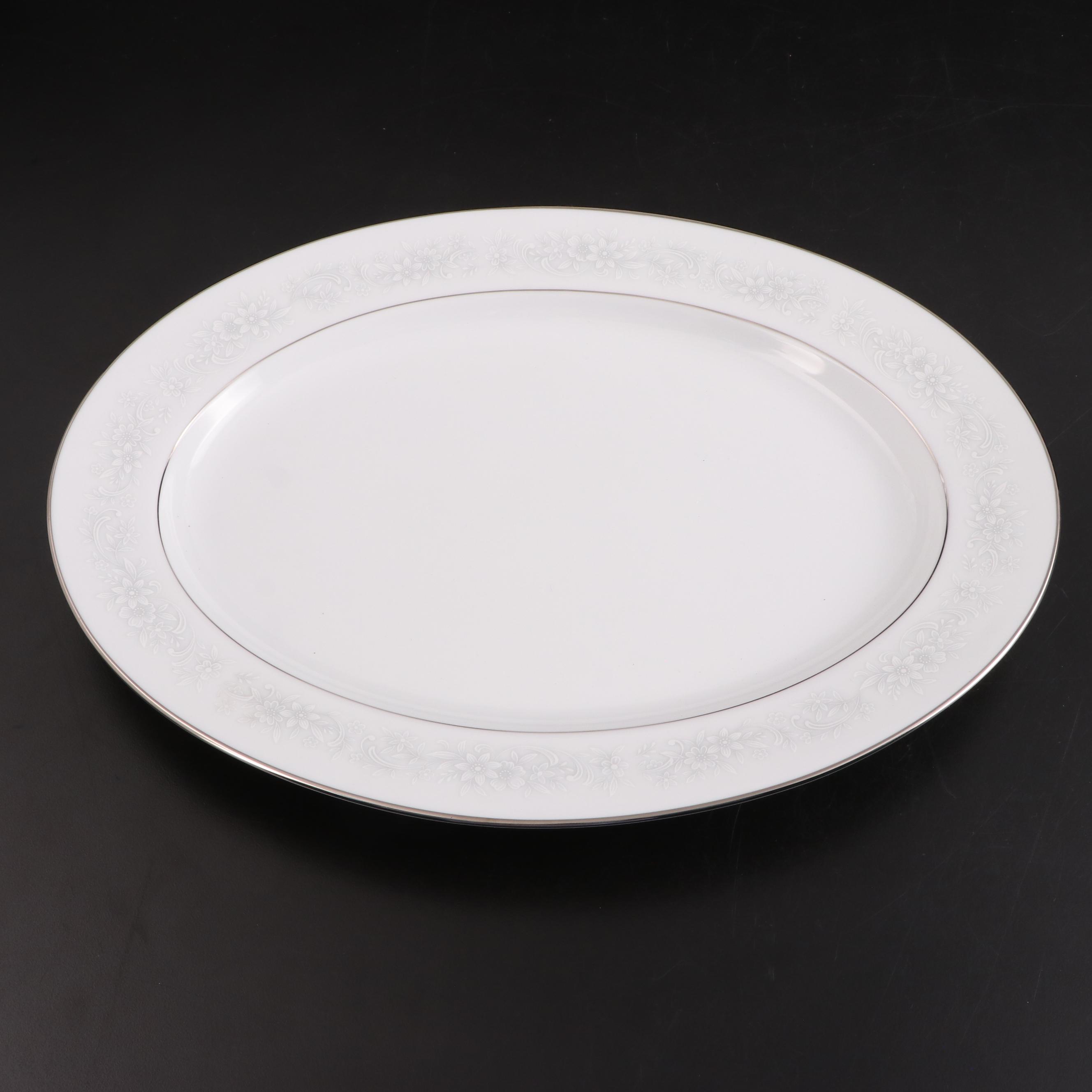 Noritake "Cumberland" Porcelain Dinnerware and Serveware, Late 20th Century