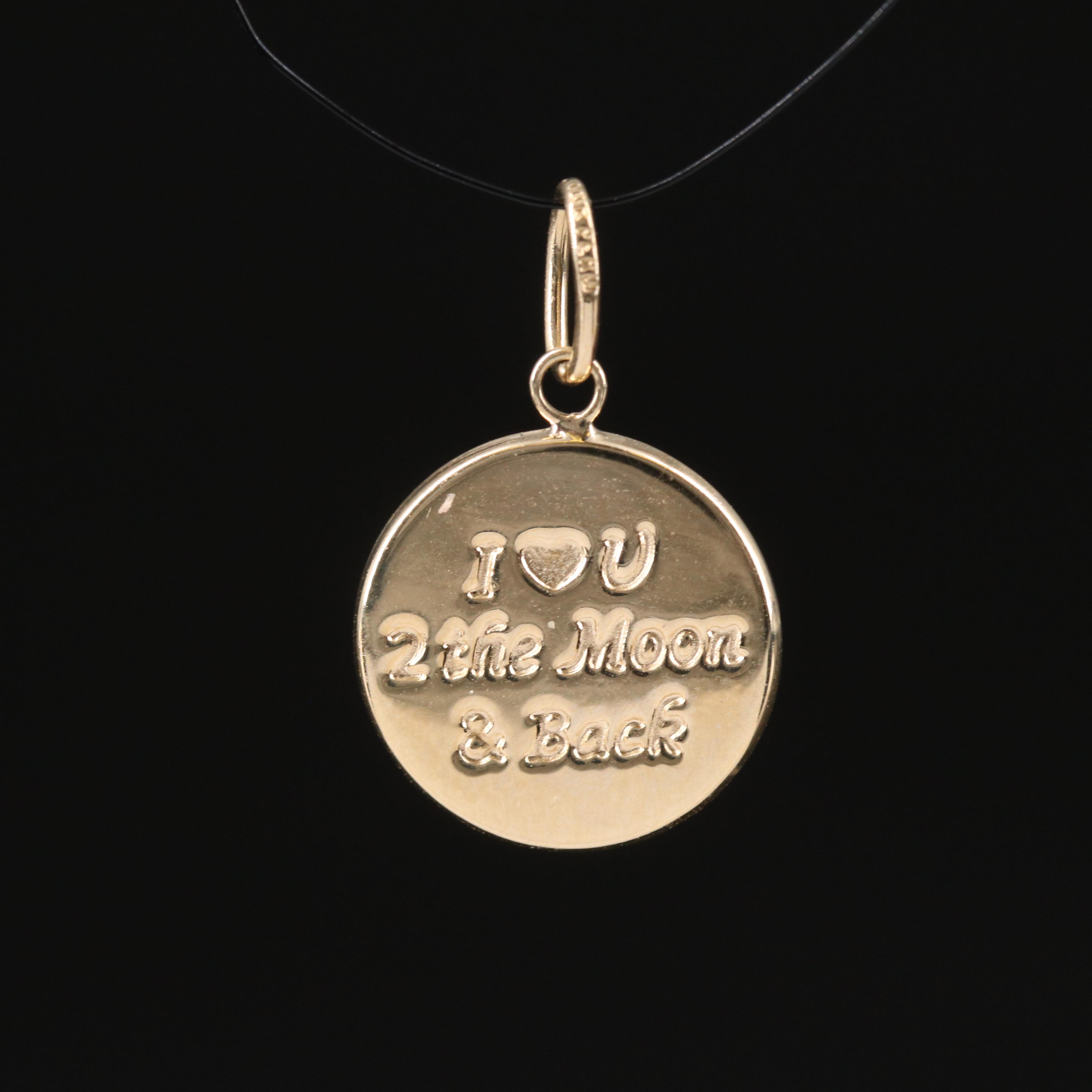 10K ''Mom'' Disk Pendant