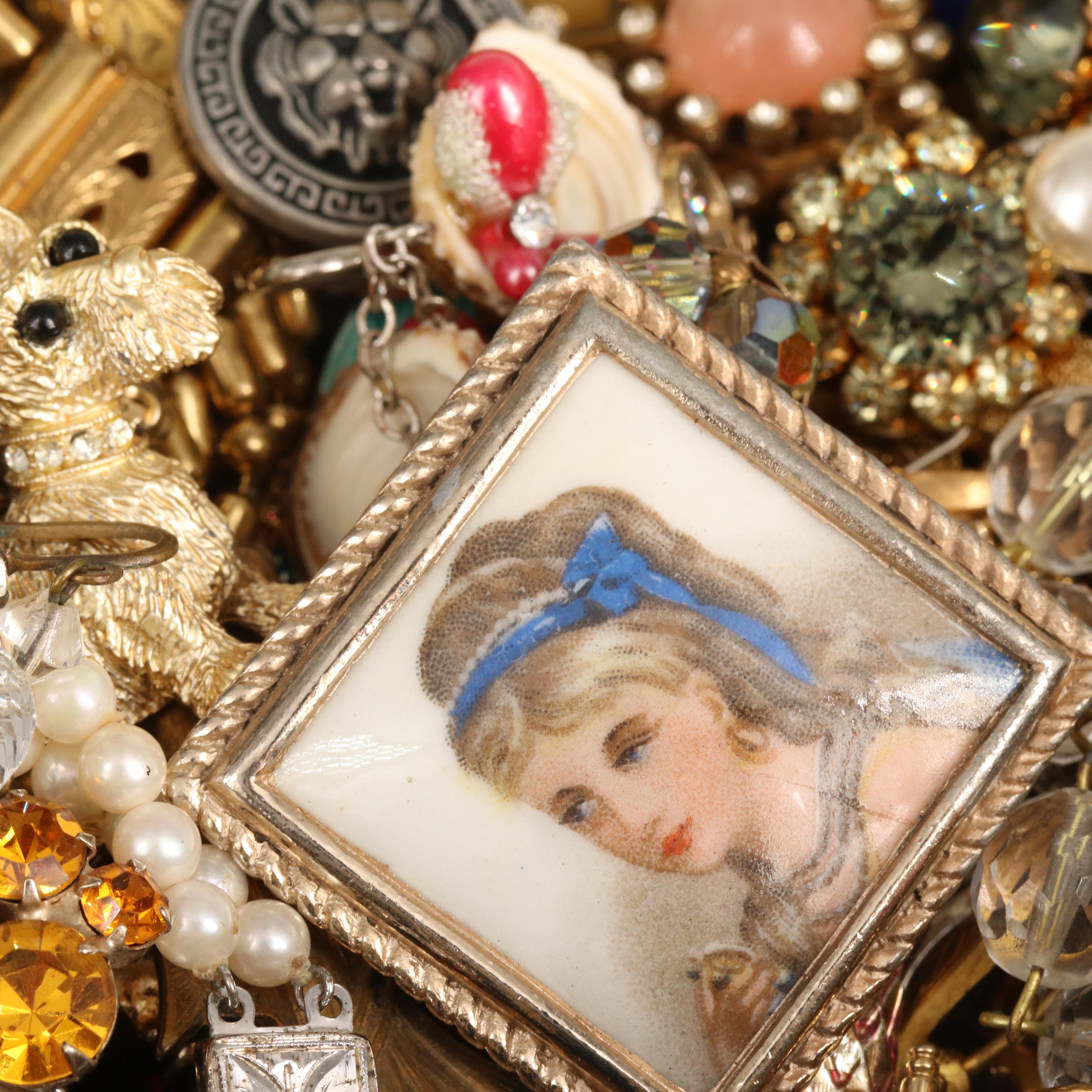 Uncommon Discoveries: Jewelry Collection