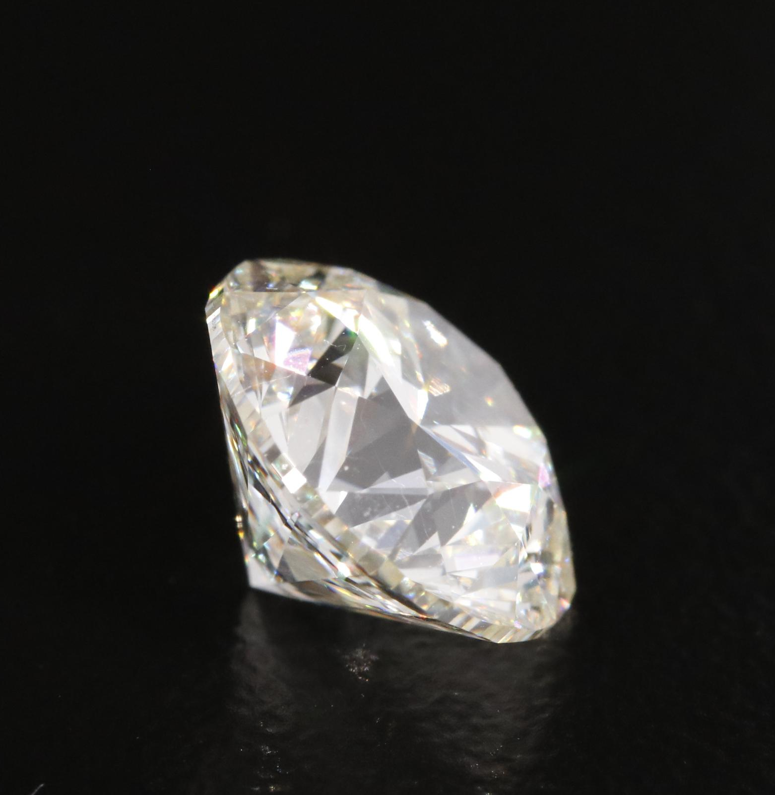 Loose 2.51 CT Lab Grown Diamond with IGI Report