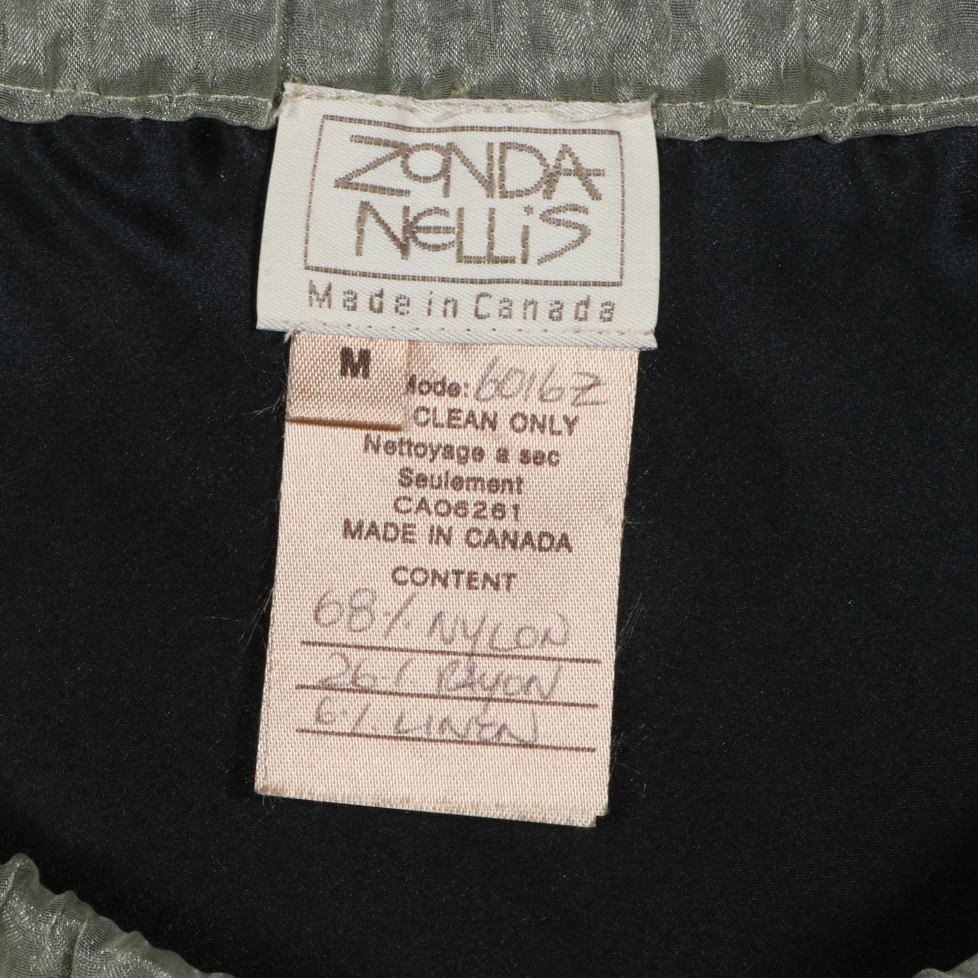 Zonda Nellis Ensemble Separates in Nylon/Rayon/Linen Blend Textiles