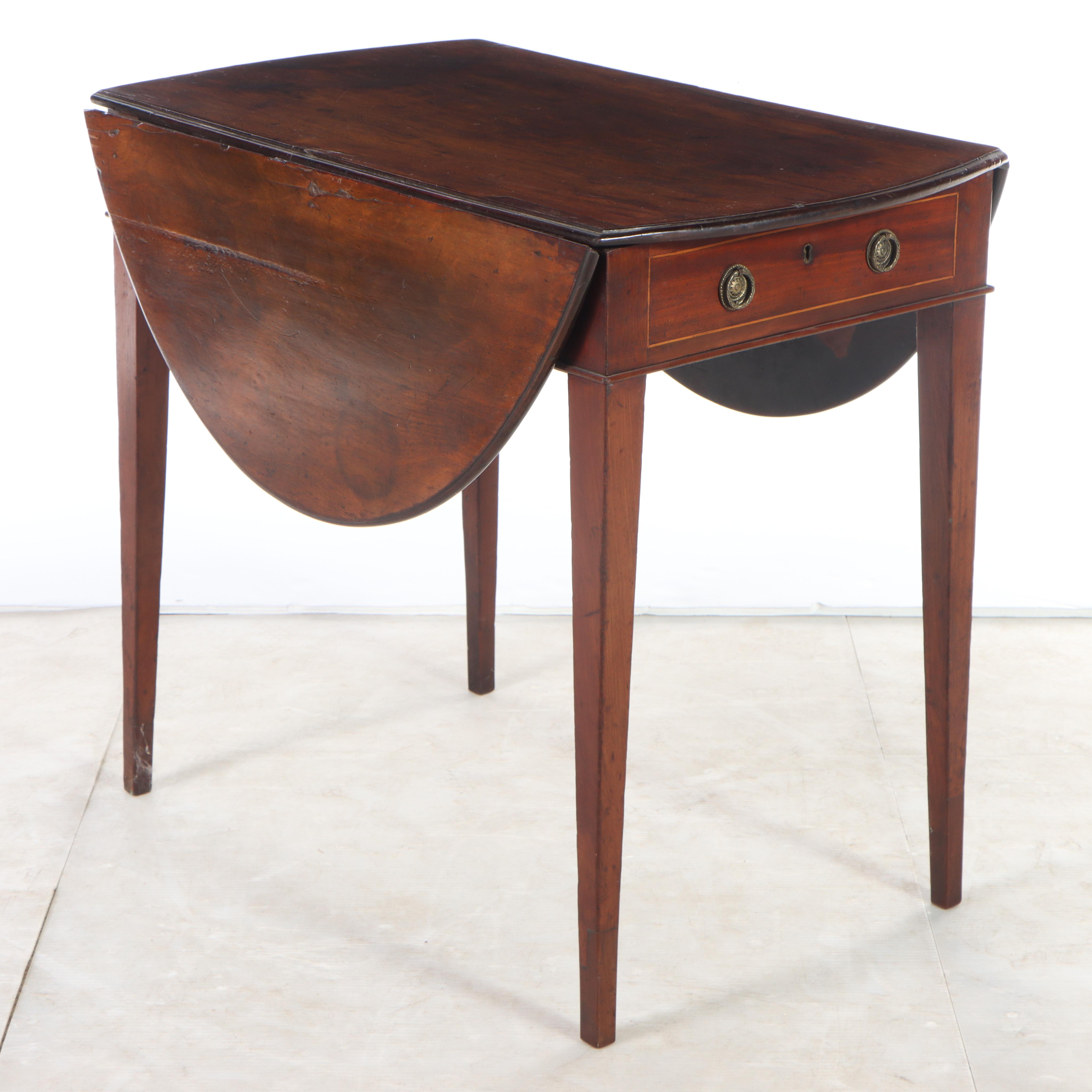 George III Mahogany and String-Inlaid Pembroke Table, circa 1800
