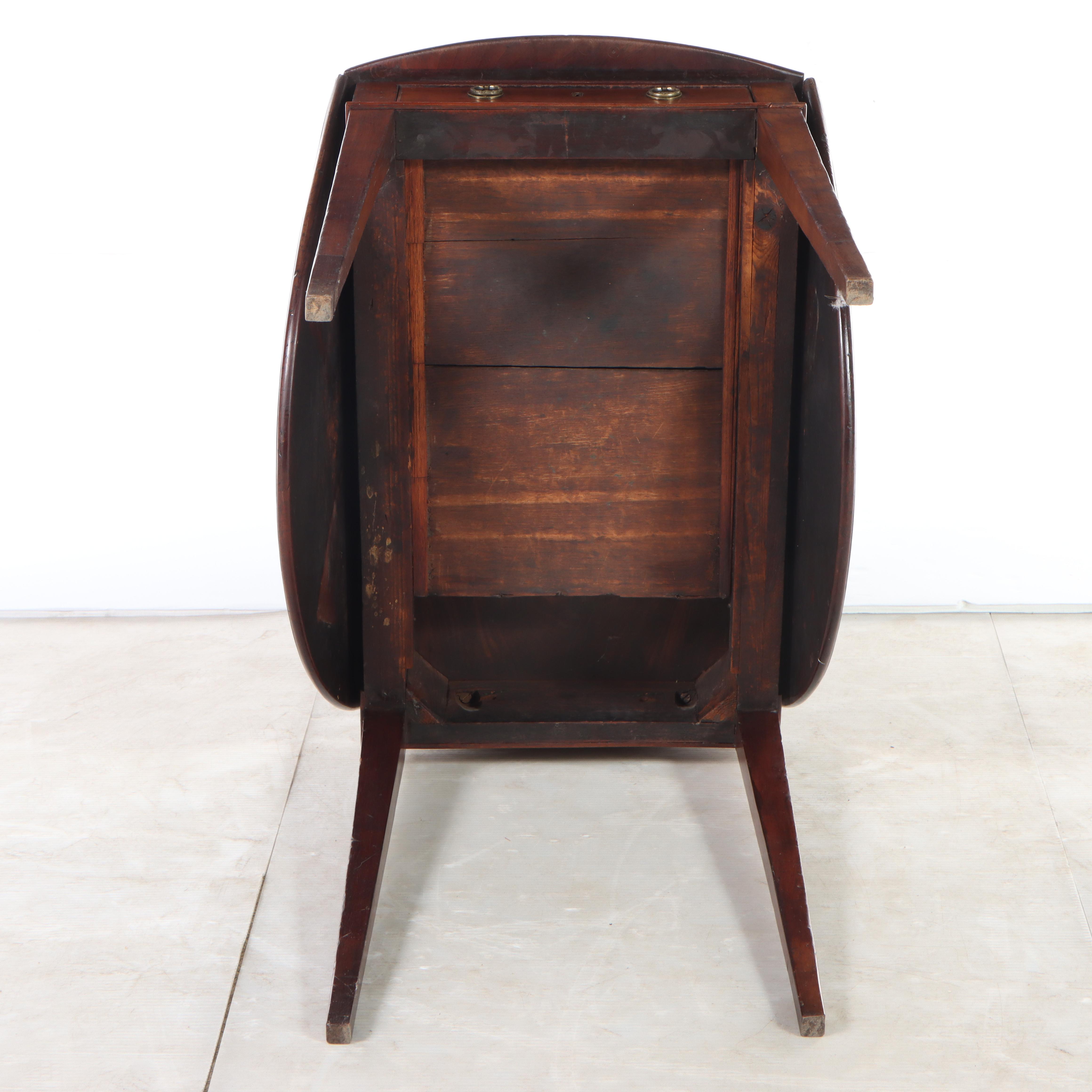 George III Mahogany and String-Inlaid Pembroke Table, circa 1800