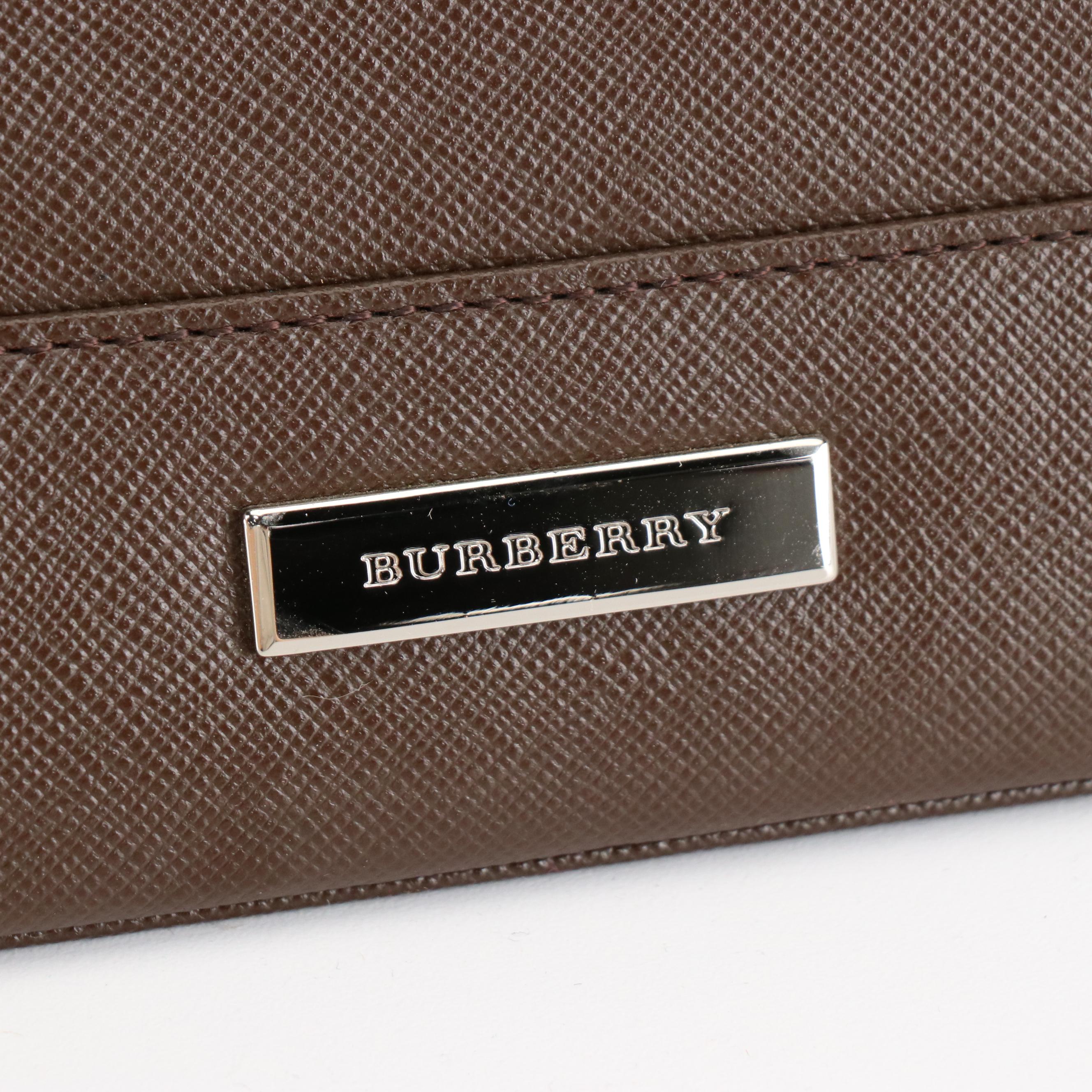 Burberry Zip Handbag in Dark Brown Crossgrain Leather