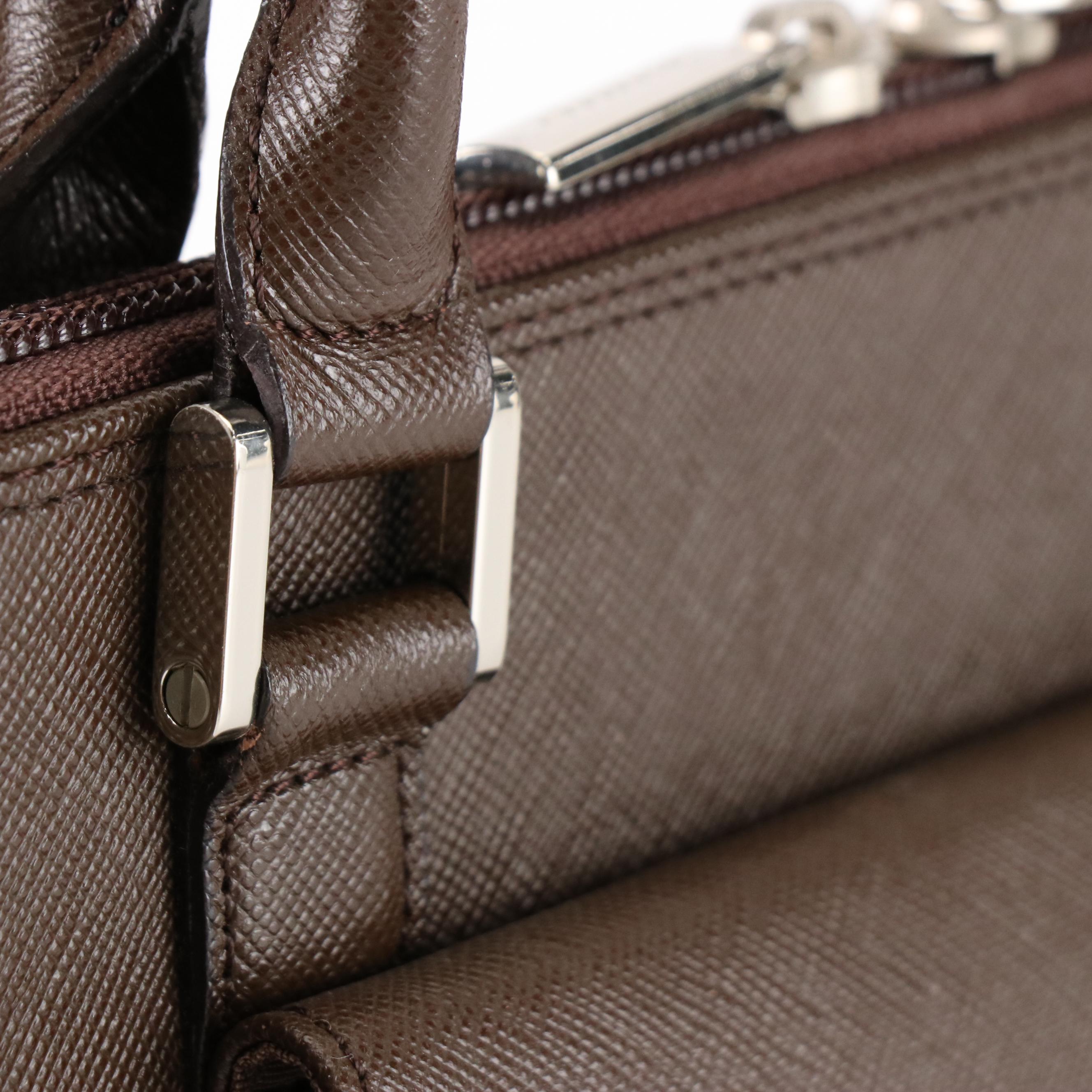 Burberry Zip Handbag in Dark Brown Crossgrain Leather