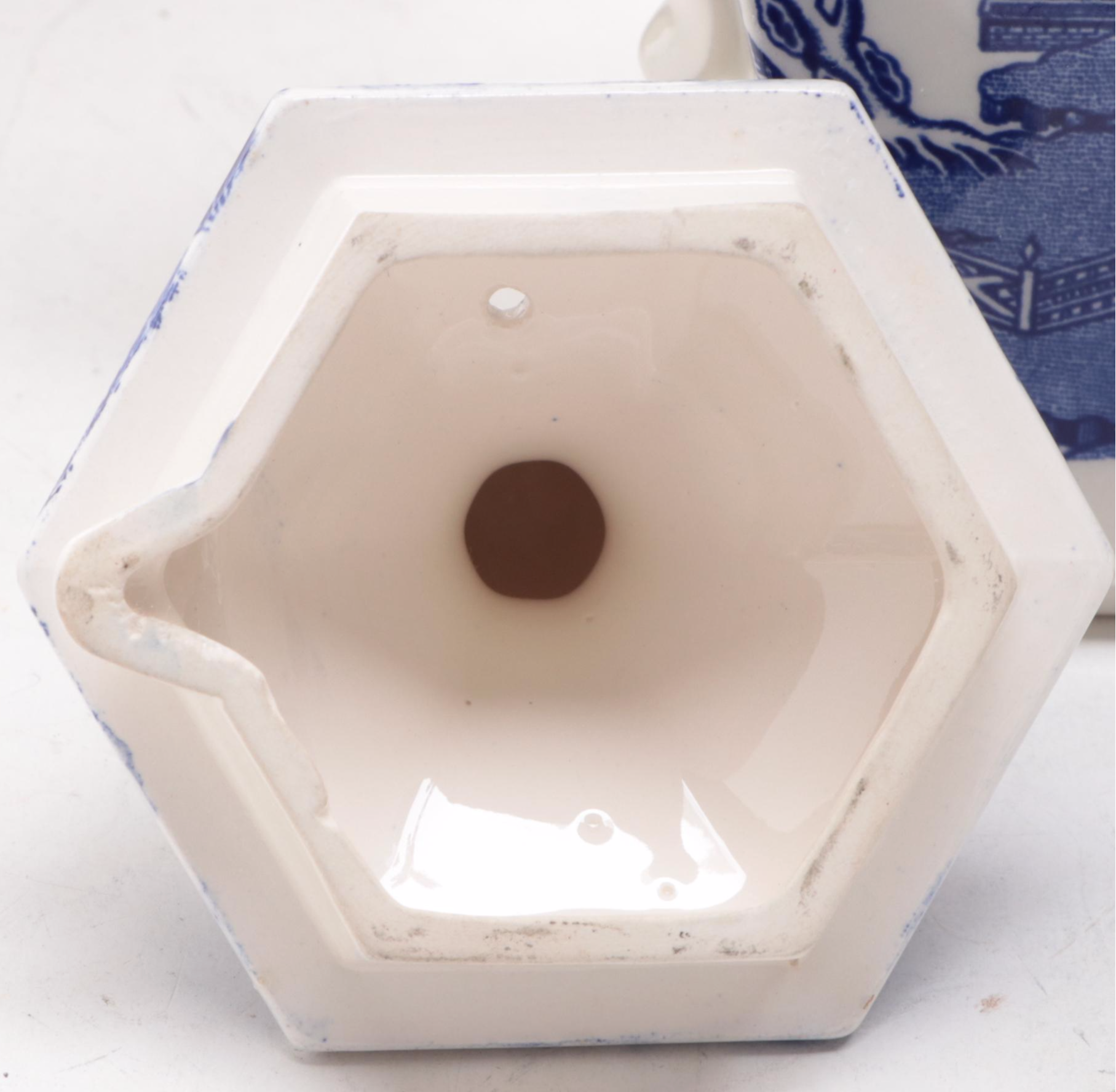 Sadler and Other Earthenware Blue Willow Teapots and Serving Bowls