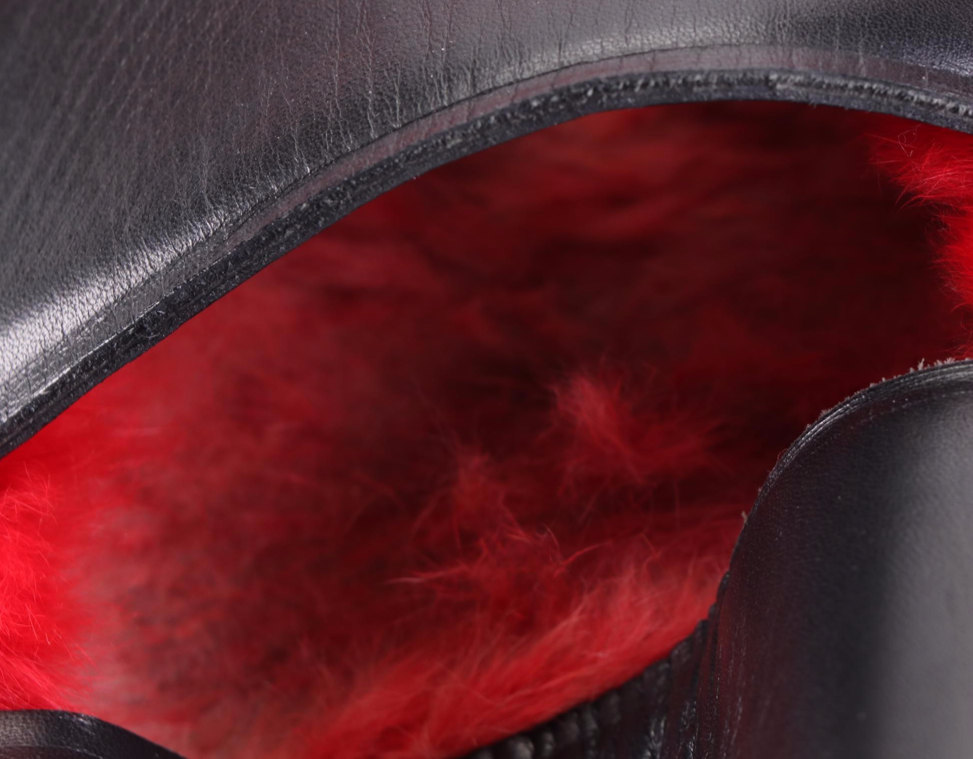 Cèline Slide Sandals in Leather with Fur Trim