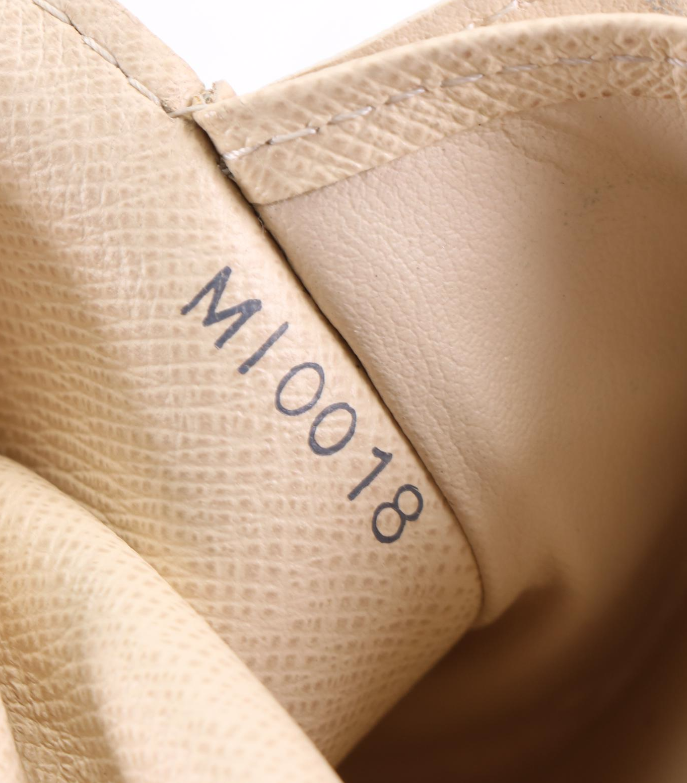 Louis Vuitton Sarah Wallet in Damier Azur Canvas