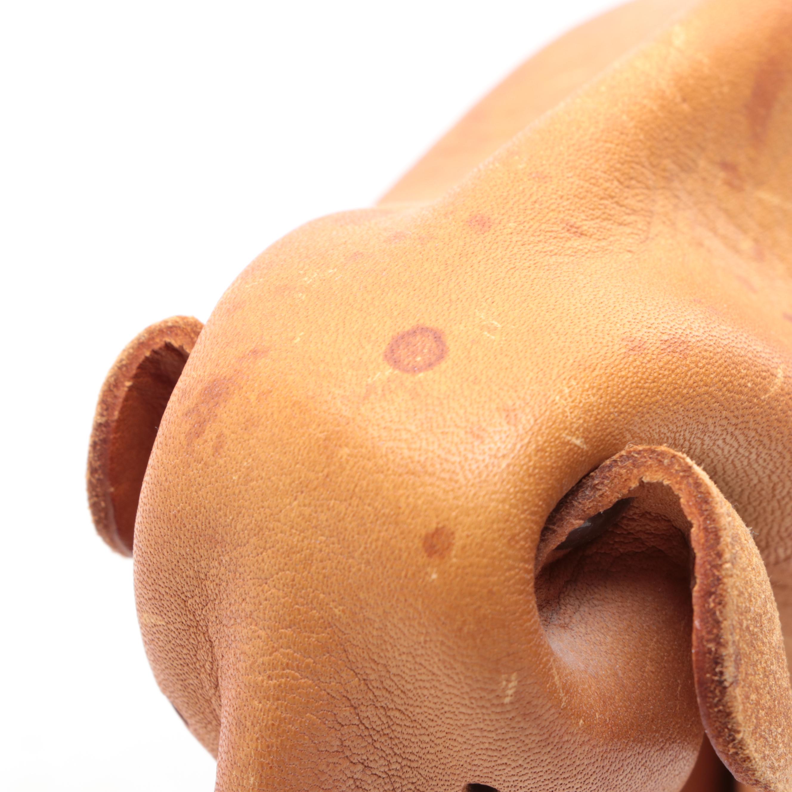 Deru Germany One-Piece Tan Leather Elephant Figure