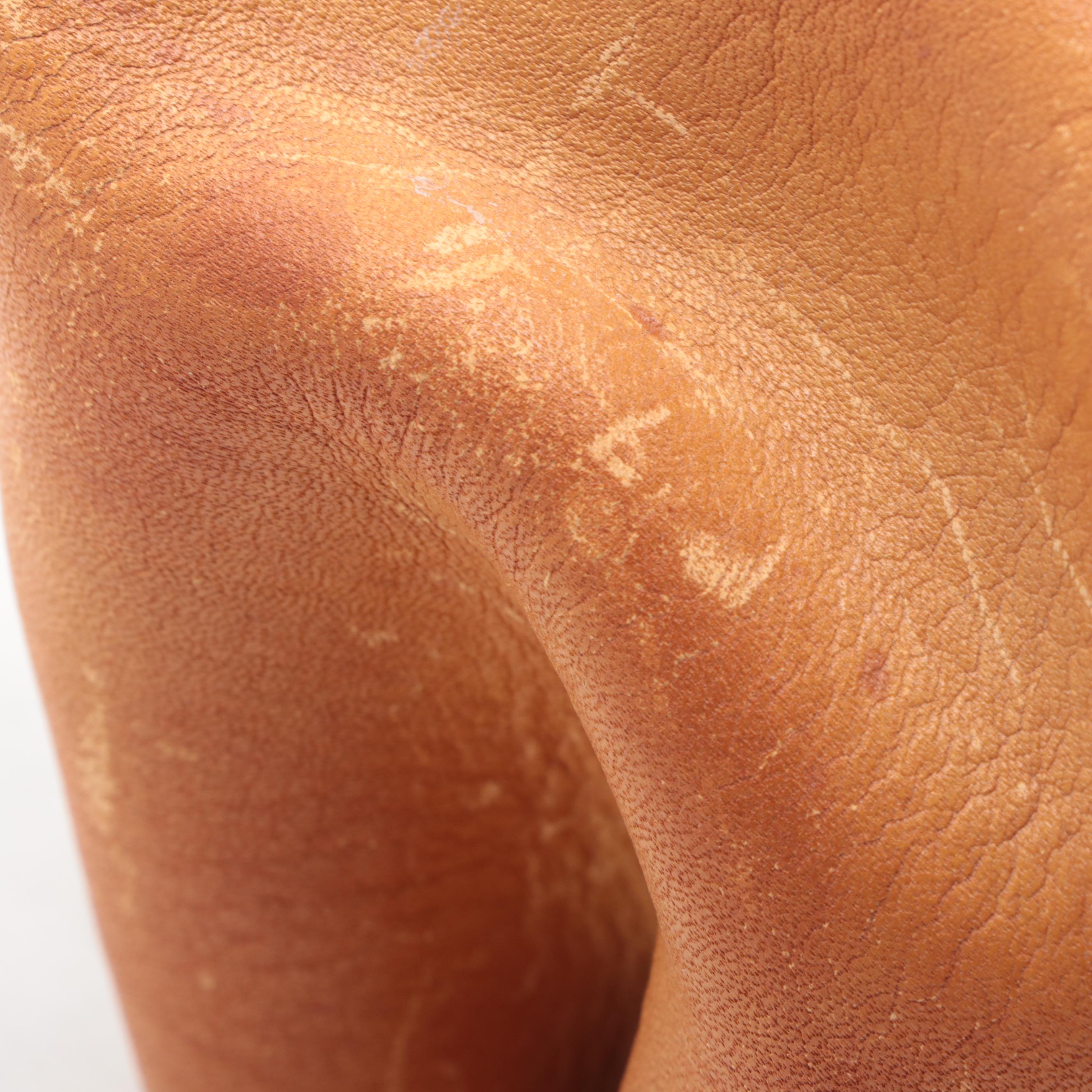 Deru Germany One-Piece Tan Leather Elephant Figure