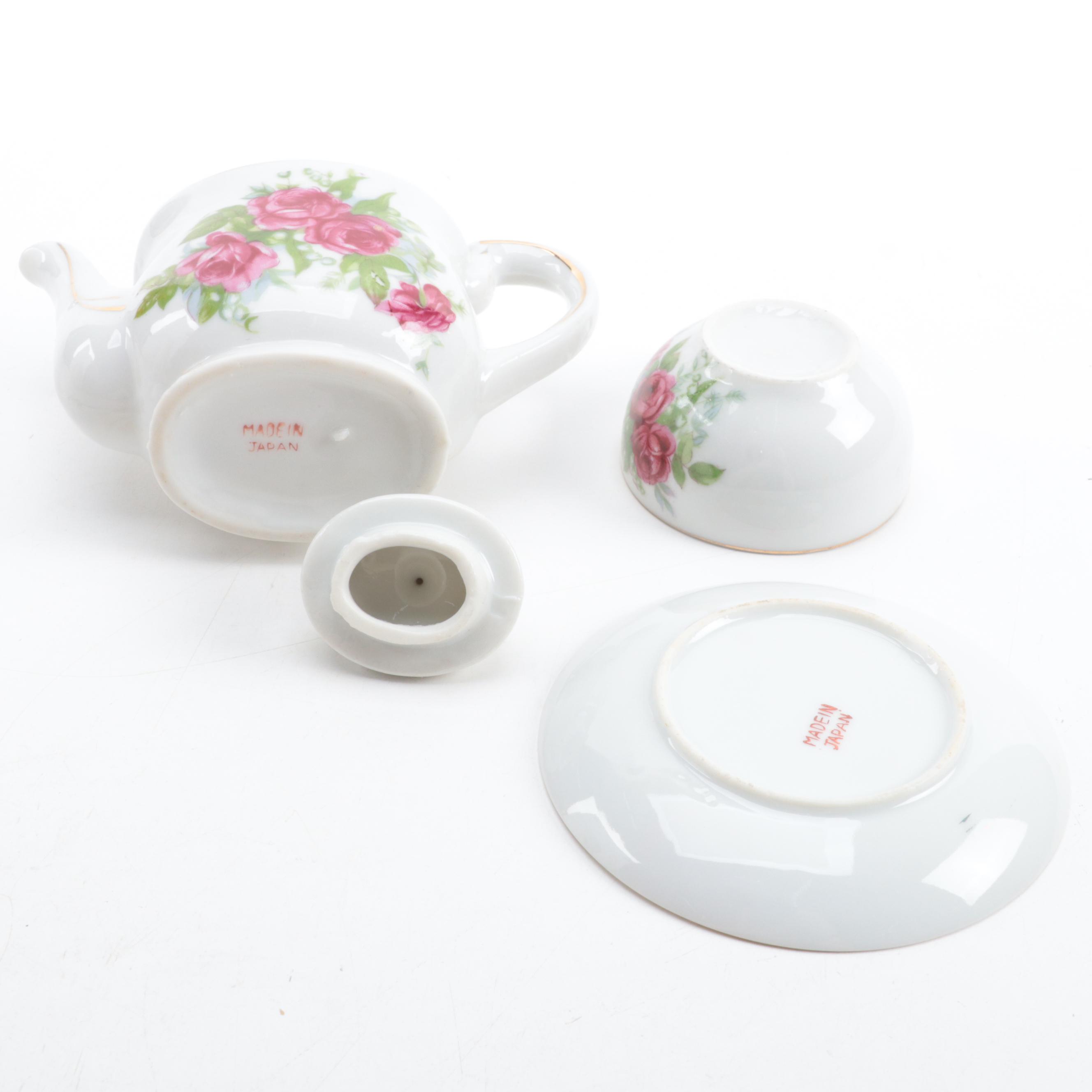 Japanese Porcelain Toy Tea Set, Mid-20th Century