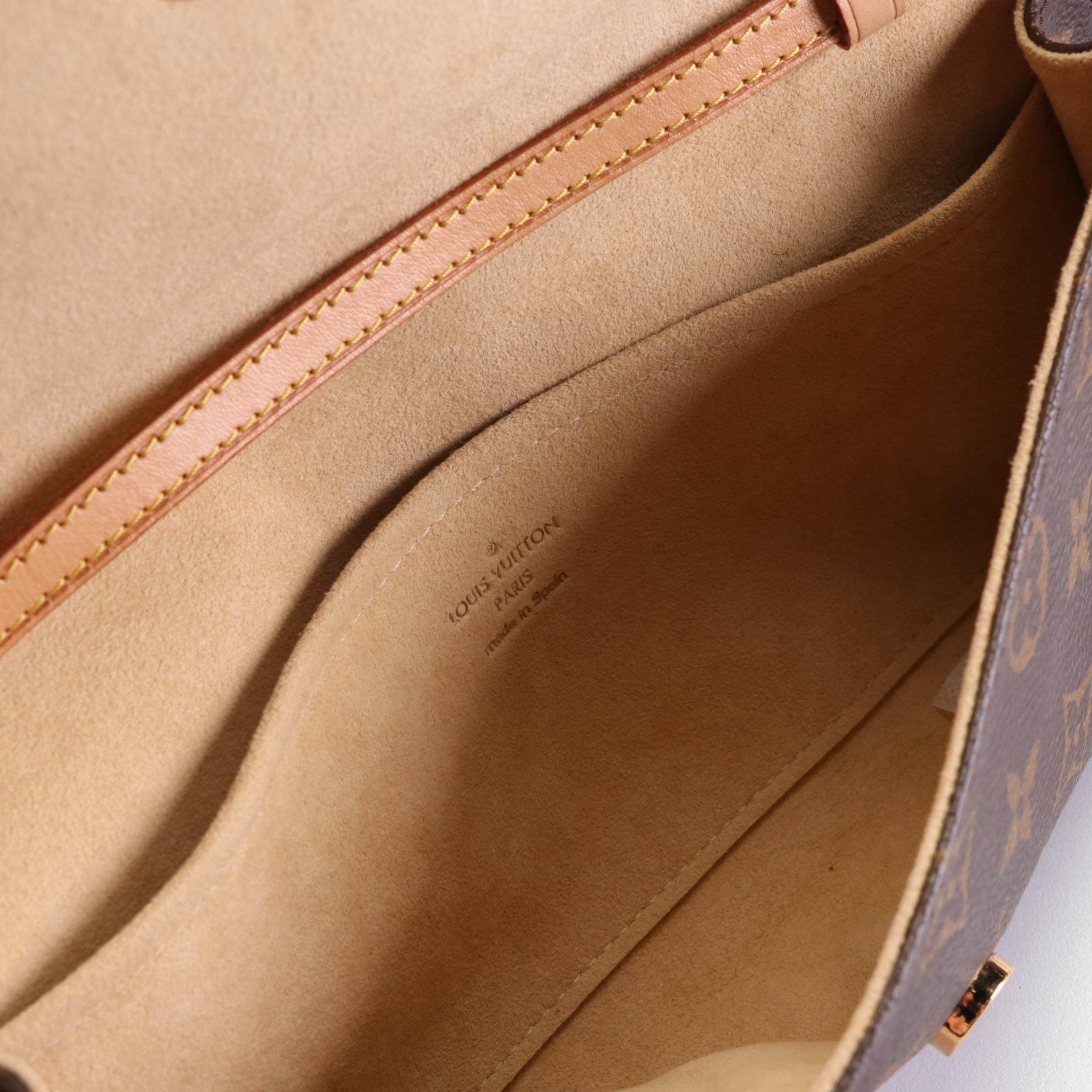 Louis Vuitton Pochette Twin GM in Monogram Canvas and Vachetta Leather