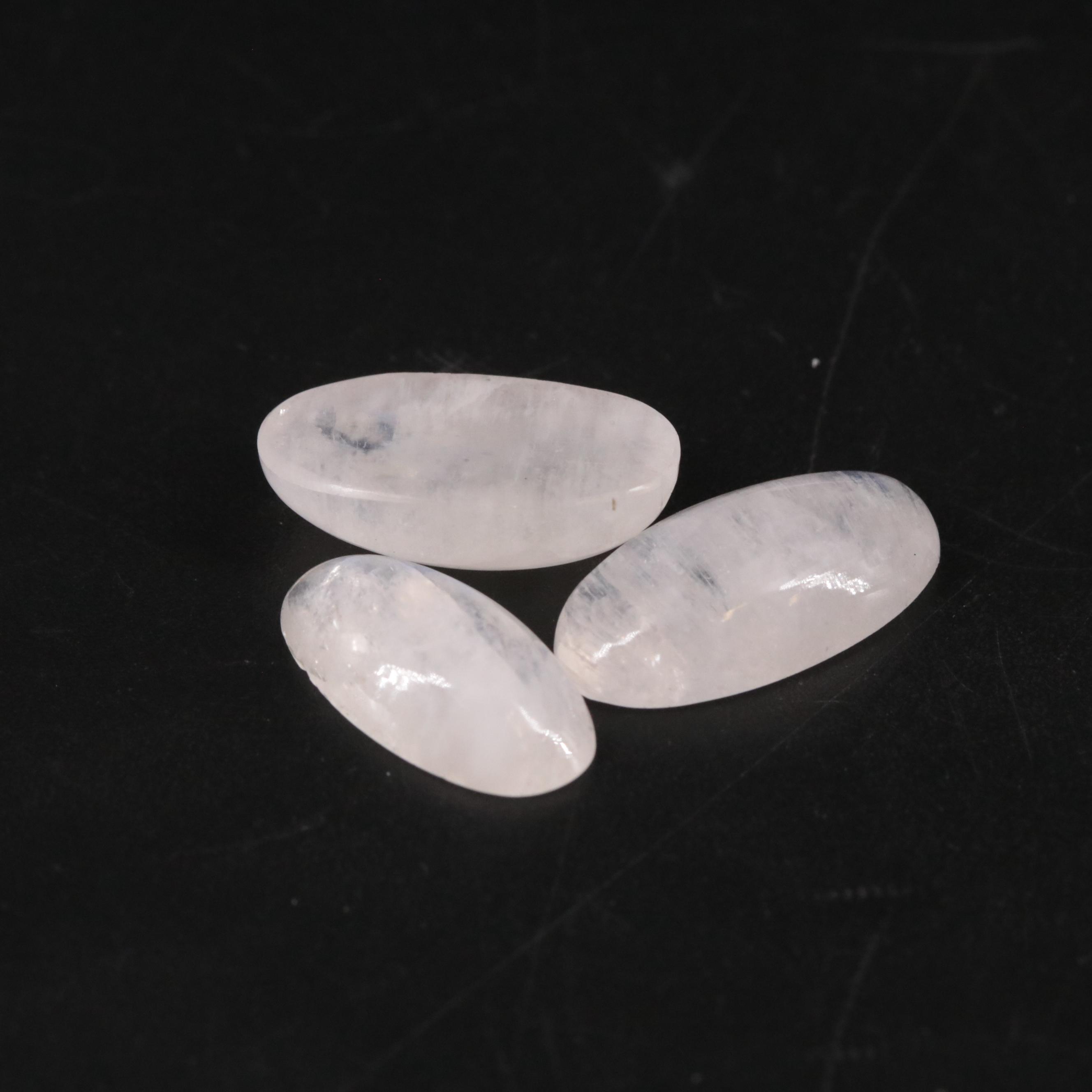 Loose 17.13 CTW Rainbow Moonstone