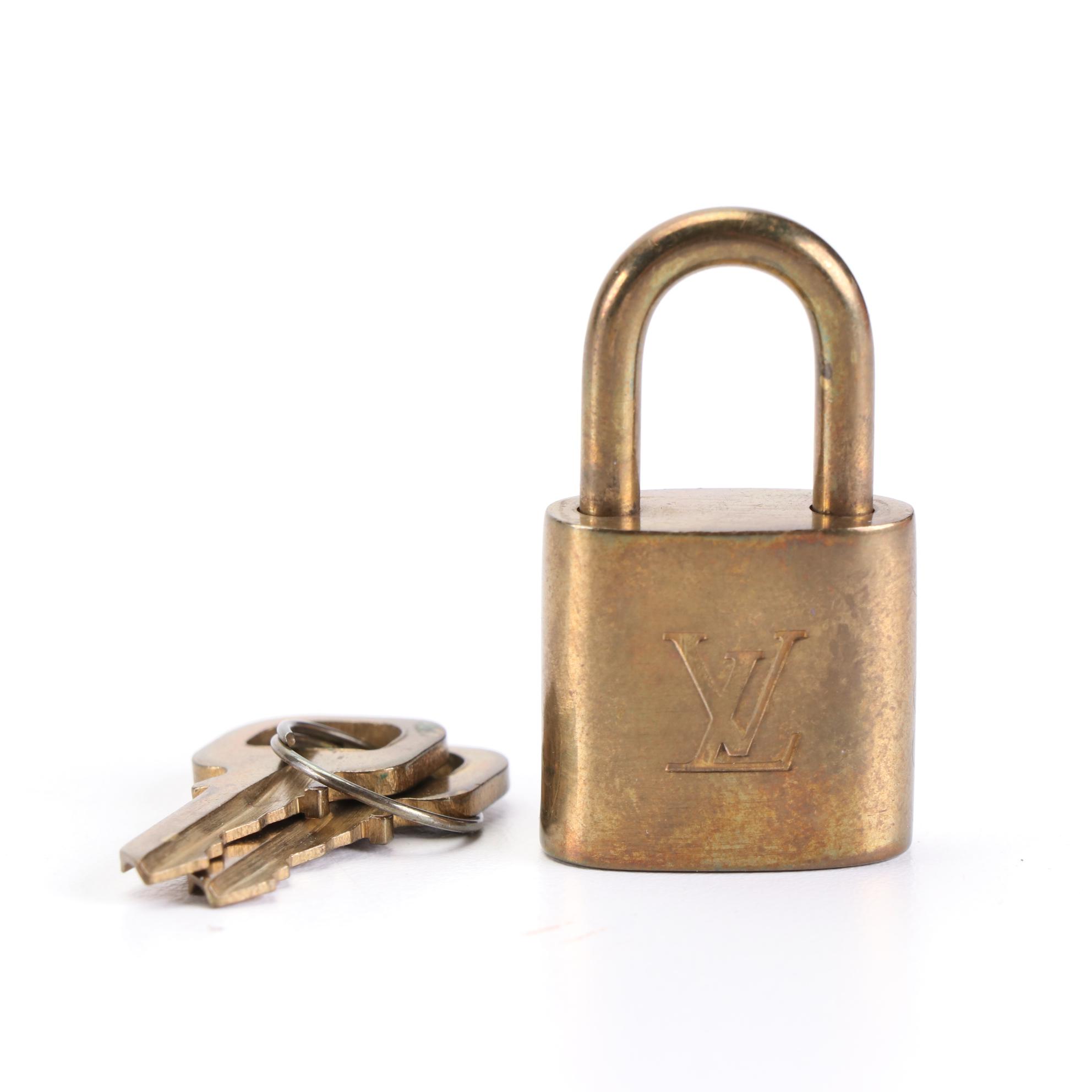 Louis Vuitton Keepall 55 in Monogram Canvas and Vachetta Leather