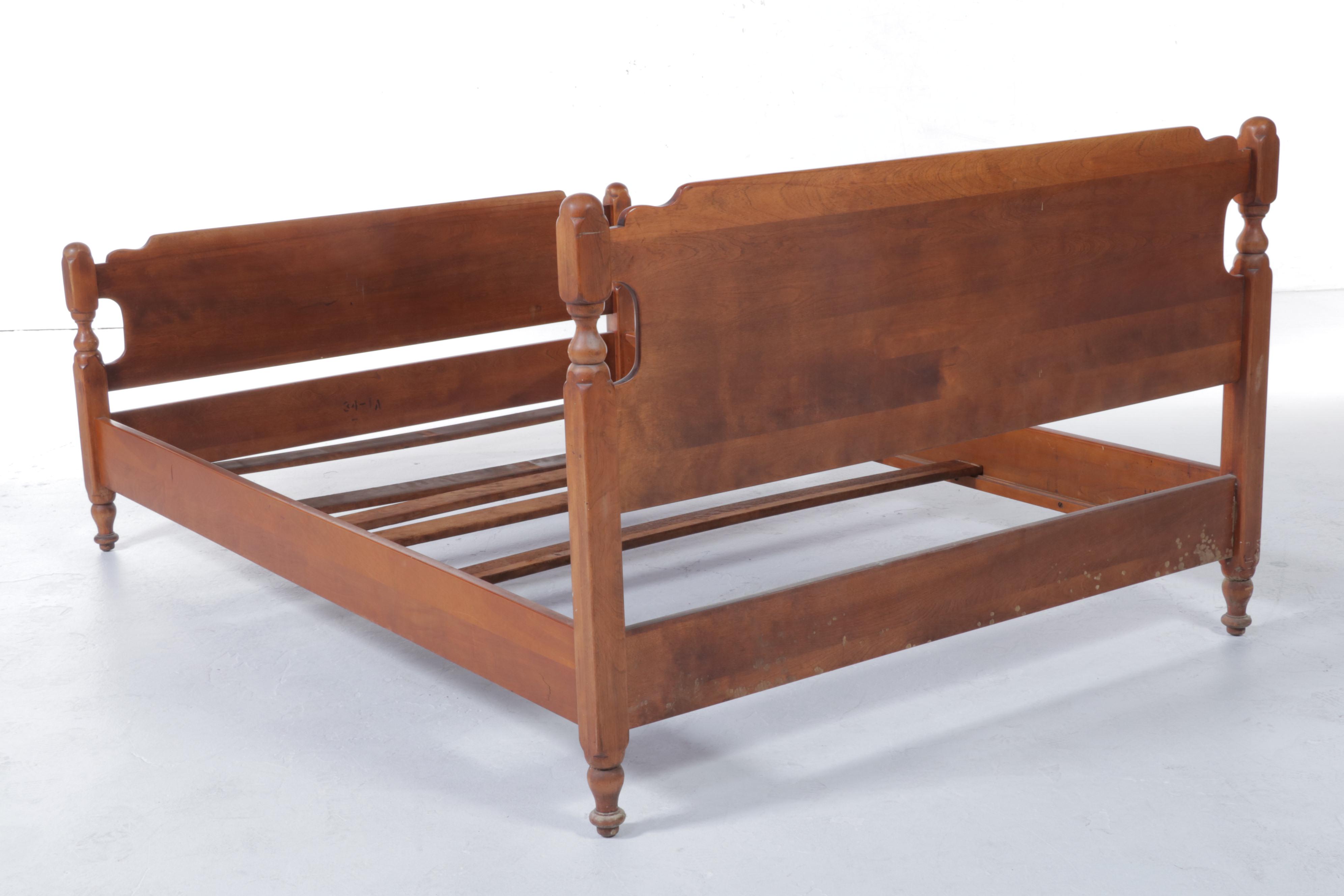 Colonial Style Maple Full Size Bed Frame, 20th Century