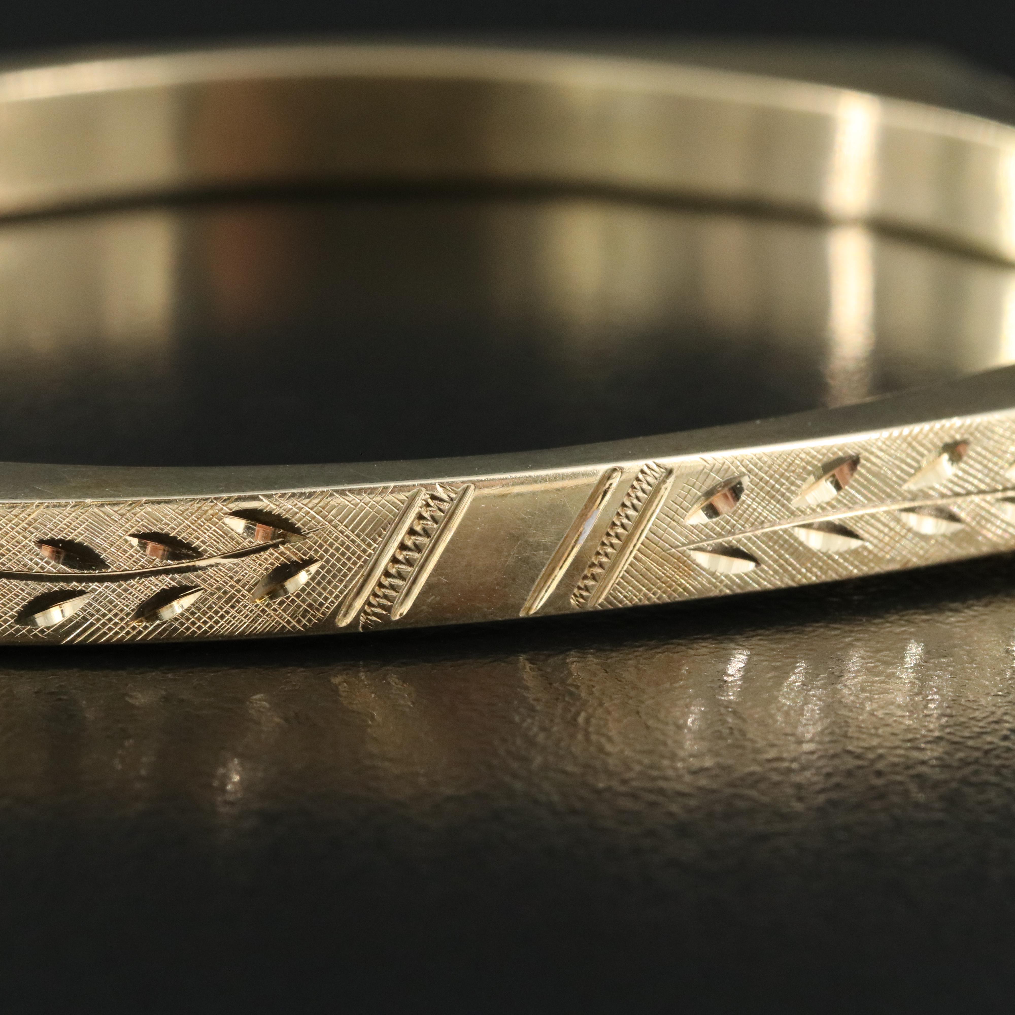 14K 14K Engraved Vine Square Bangle