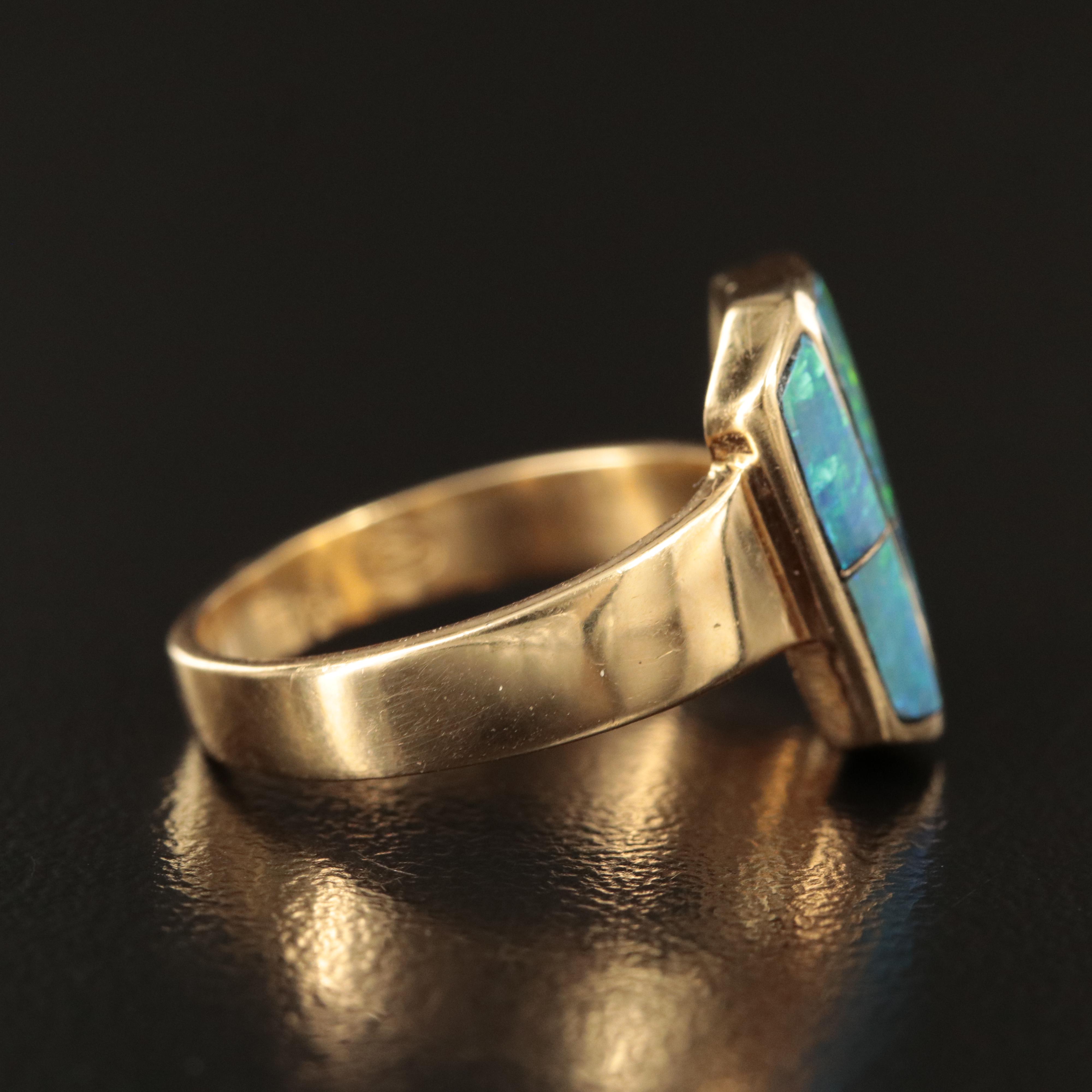 18K Opal Doublet and Diamond Ring
