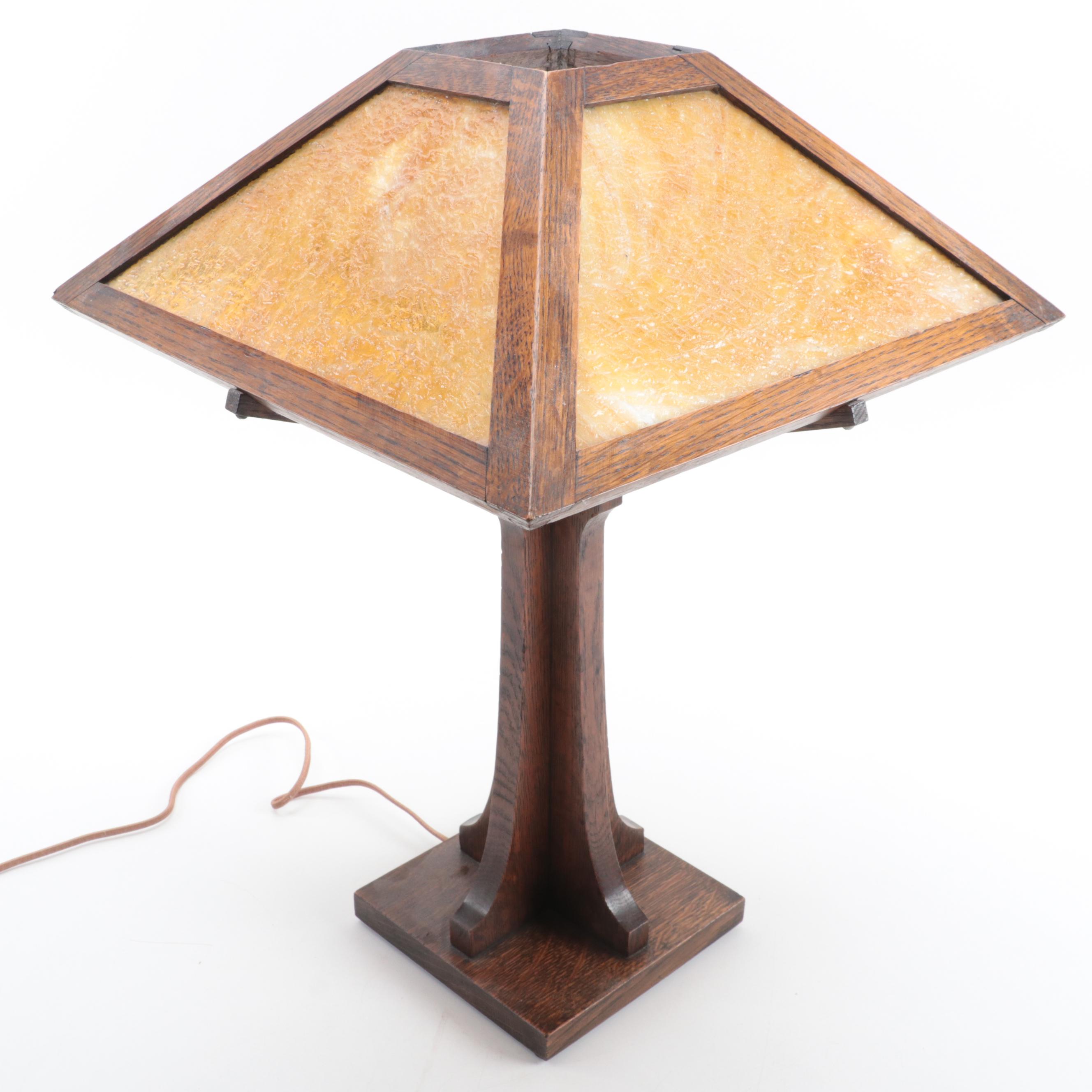 Mission Style Oak and Pebbled Amber Glass Table Lamp, Early to Mid-20th C