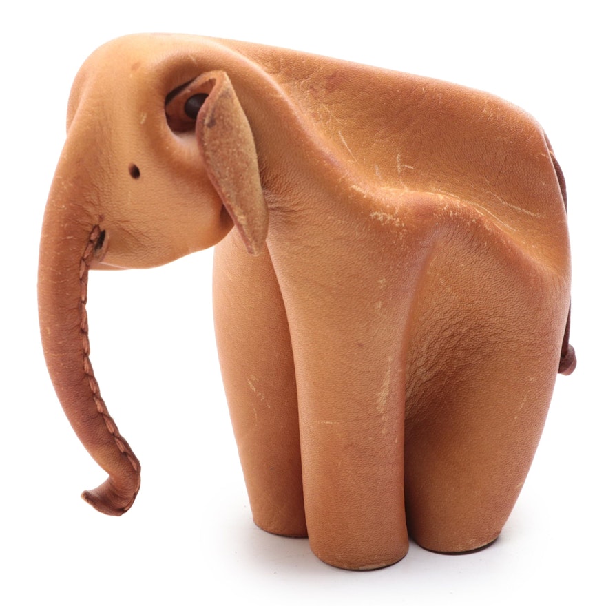 Deru Germany One-Piece Tan Leather Elephant Figure