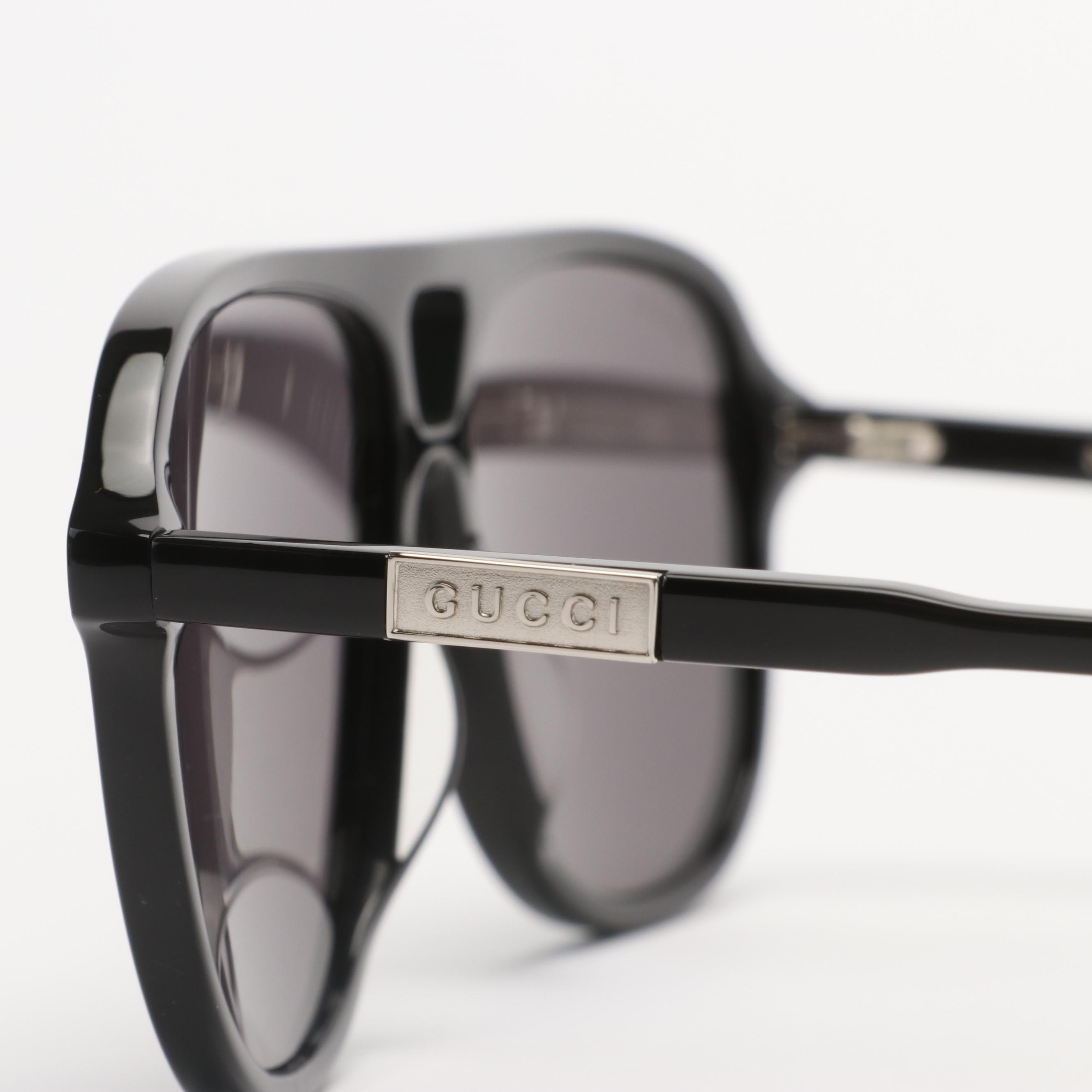 Gucci GG1156S Sunglasses with Case