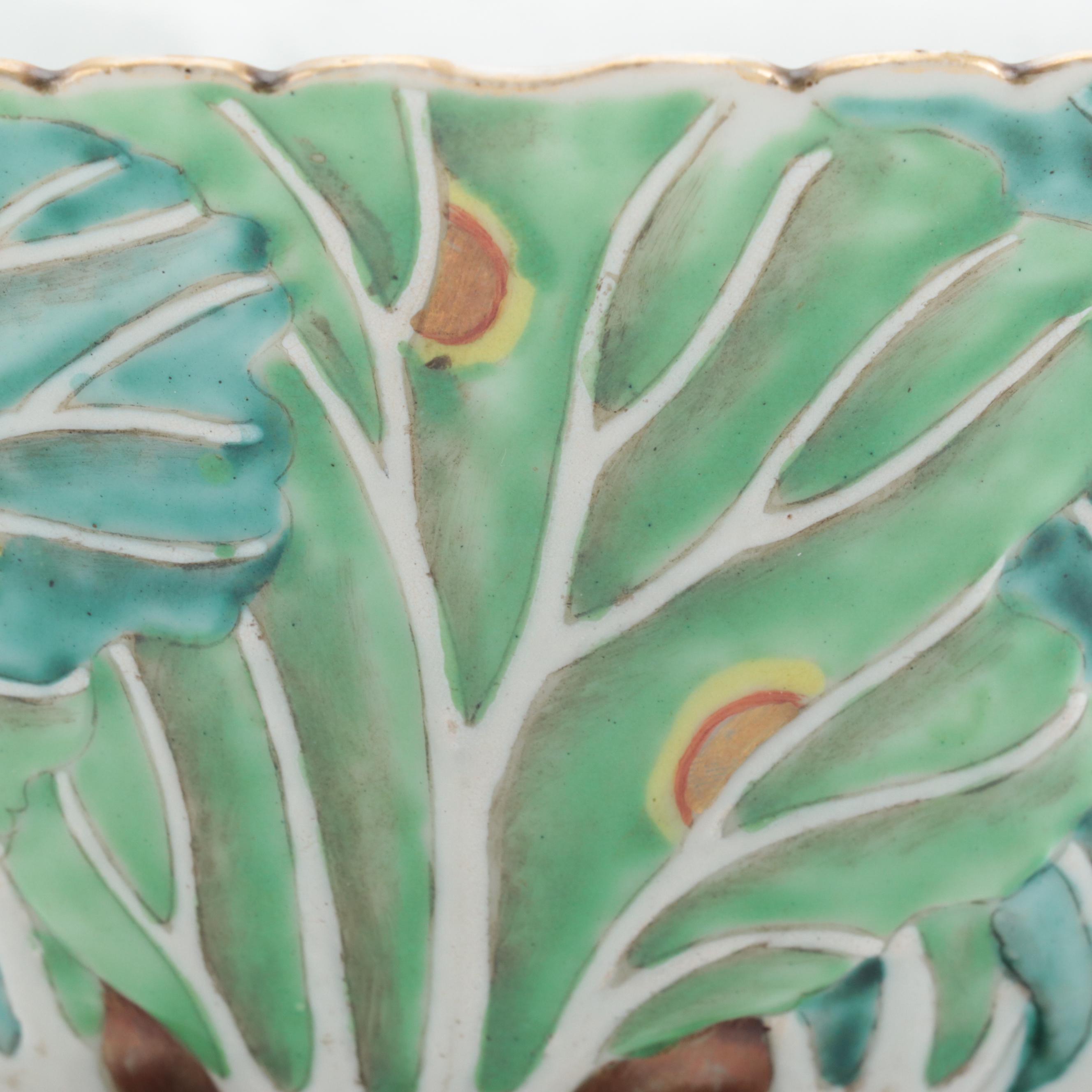 Chinese Porcelain Cabbage Bowl with French Porcelain and Carnival Glass Décor