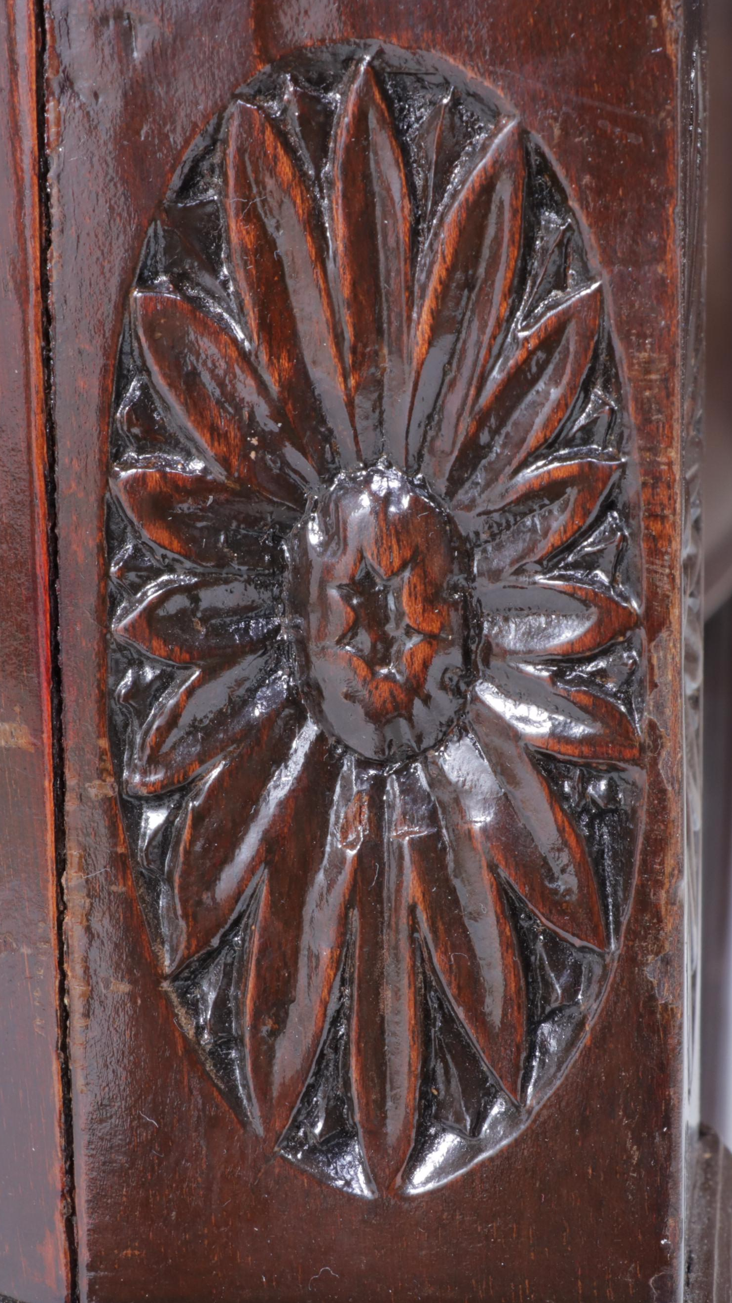 George III Mahogany Serpentine-Form Serving Table, Late 18th Century