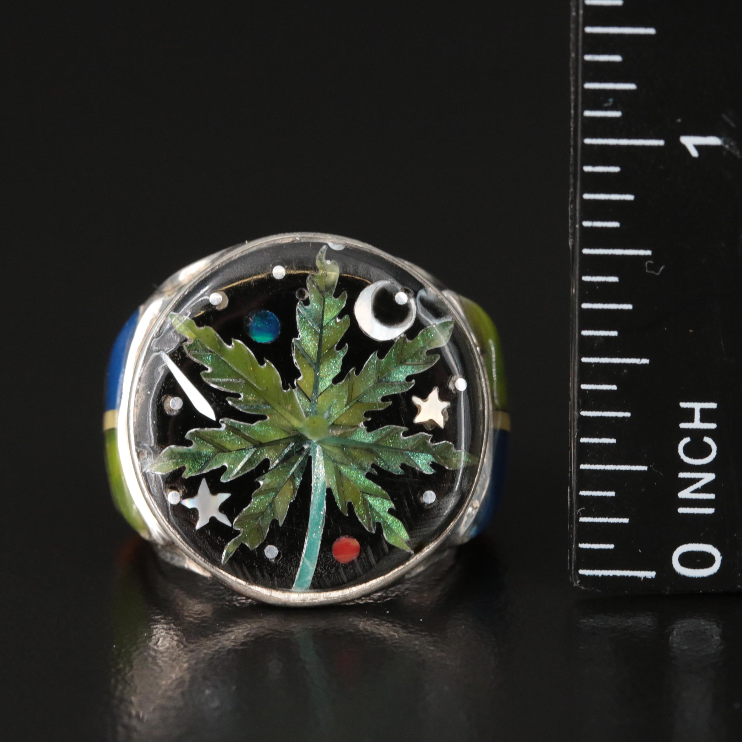 Sterling Mother-of-Pearl and Spiny Oyster Cannabis Leaf Ring