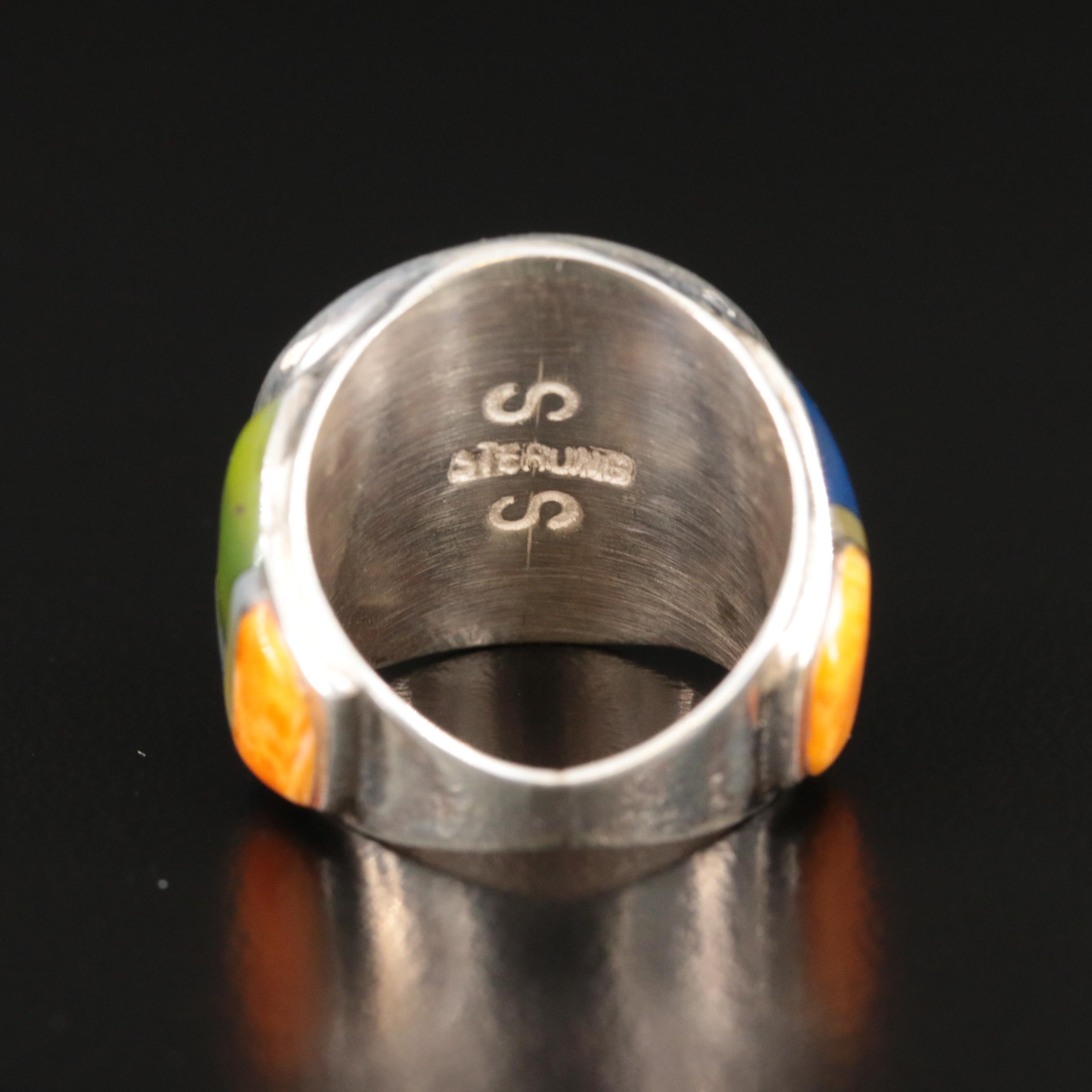 Sterling Mother-of-Pearl and Spiny Oyster Cannabis Leaf Ring