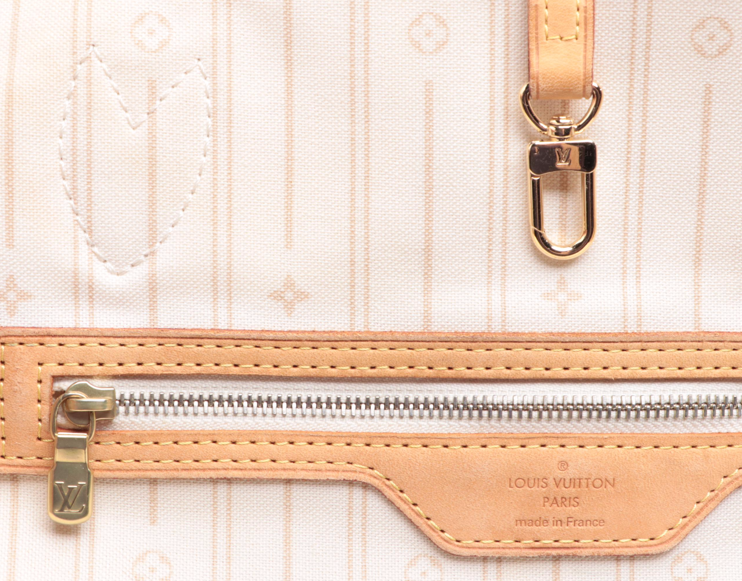 Louis Vuitton Neverfull MM in Damier Azur Canvas and Vachetta Leather