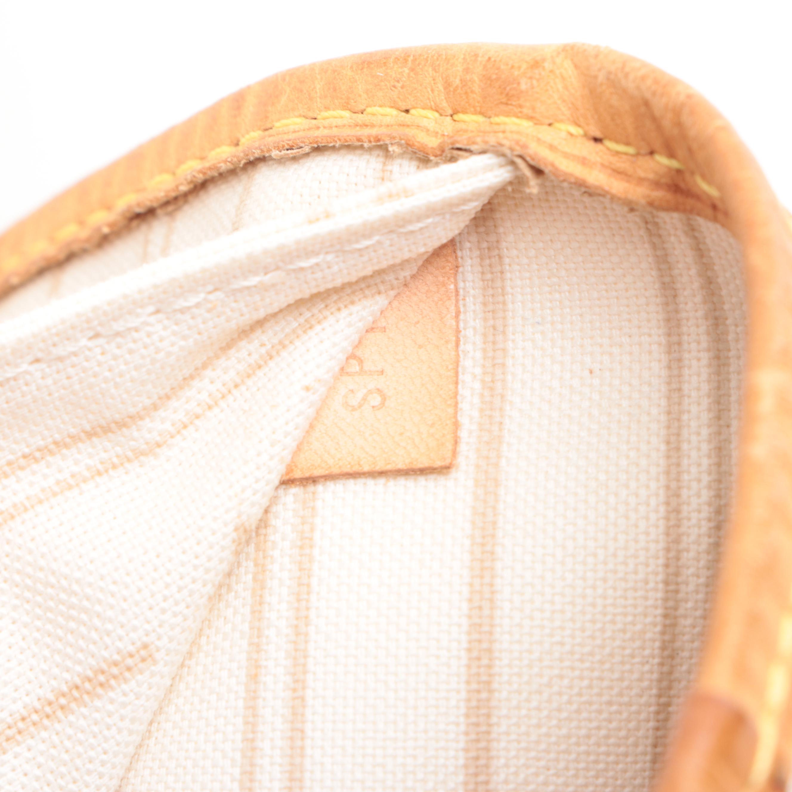 Louis Vuitton Neverfull MM in Damier Azur Canvas and Vachetta Leather