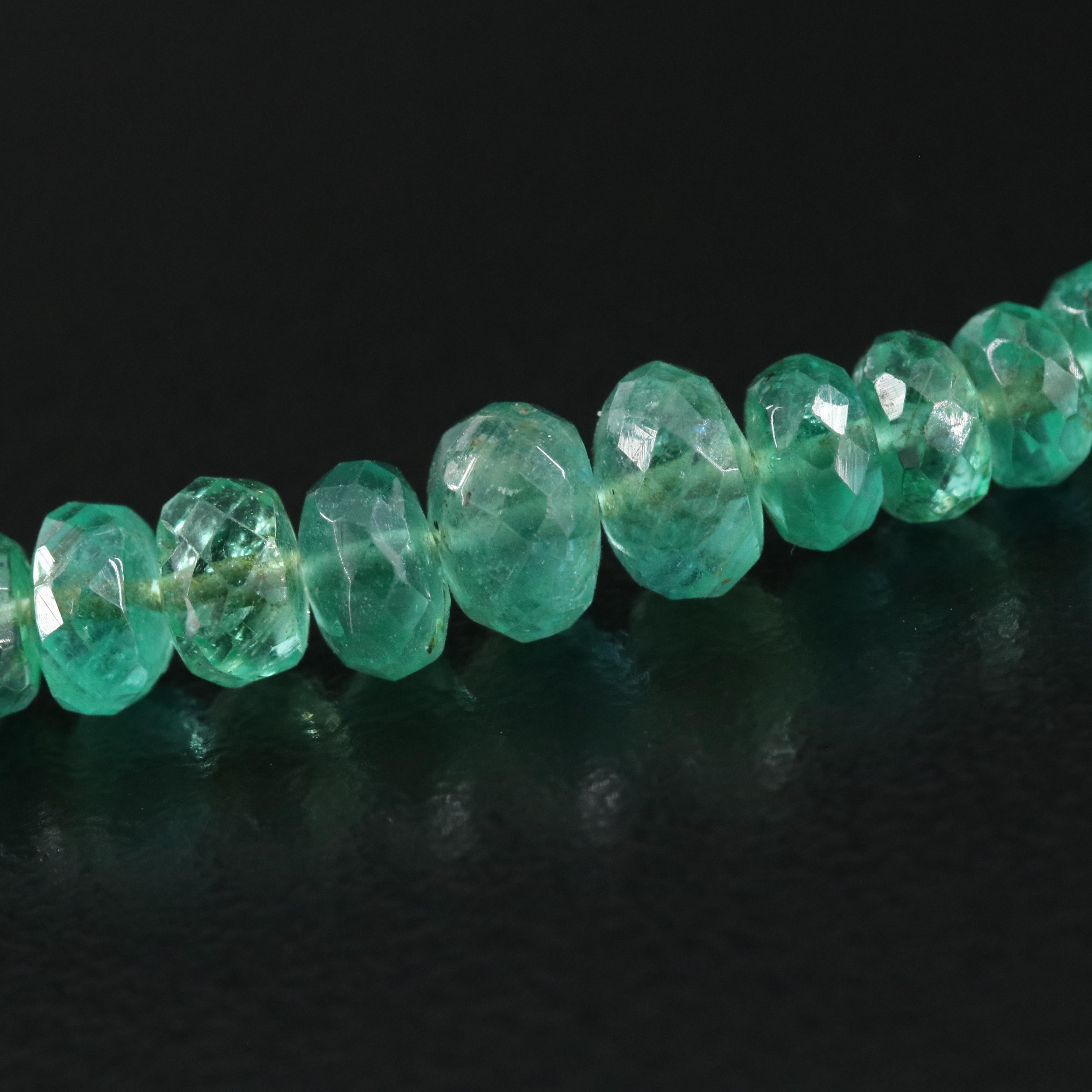 Emerald Graduating Faceted Bead Necklace with Sterling Clasp