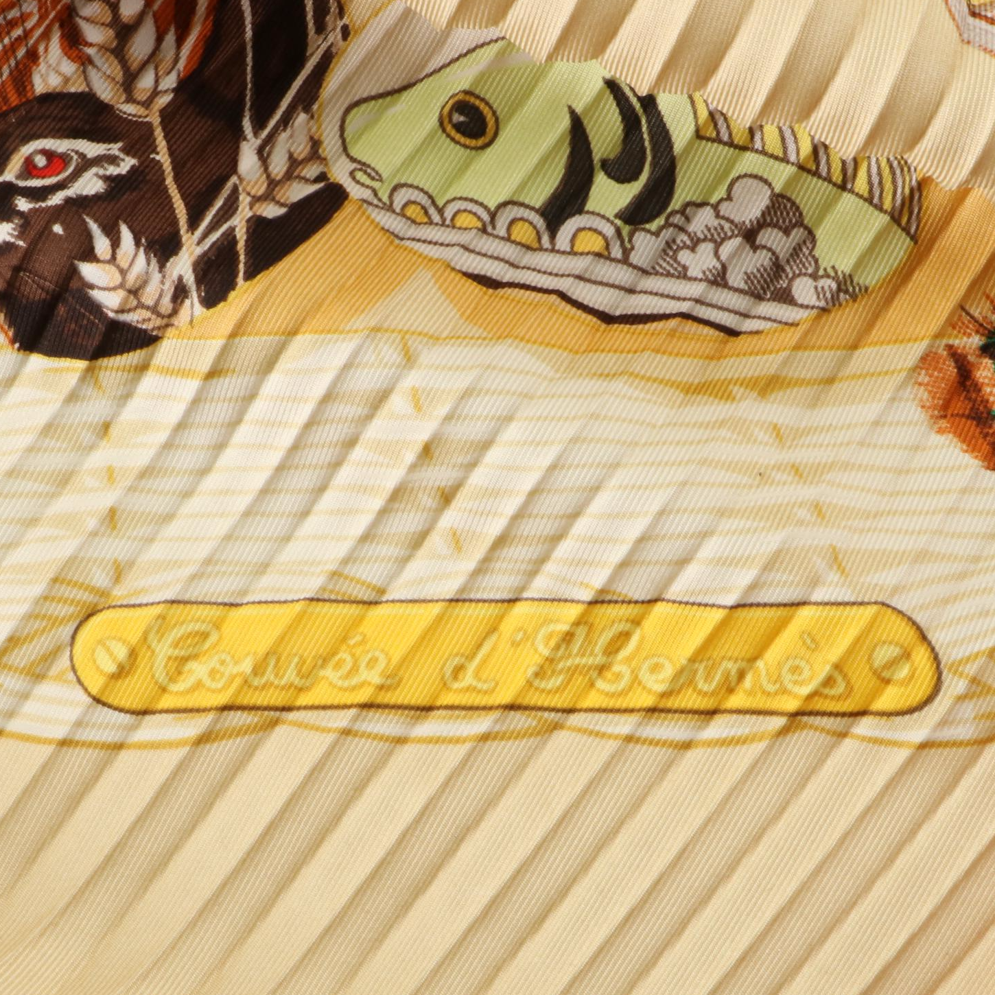 Hermès "Couvée d'Hermès" Scarf 90 in Silk Plissé with Box