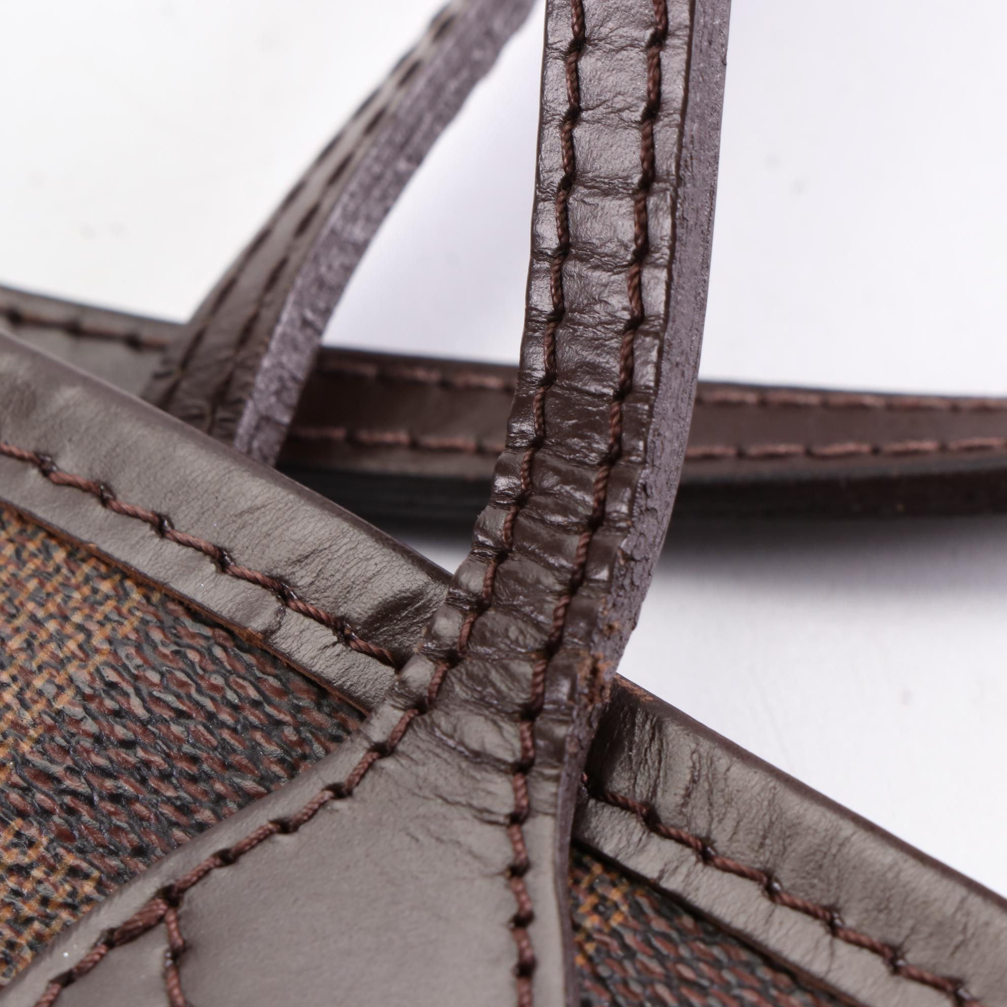 Louis Vuitton Neverfull MM in Damier Ebene Canvas and Leather