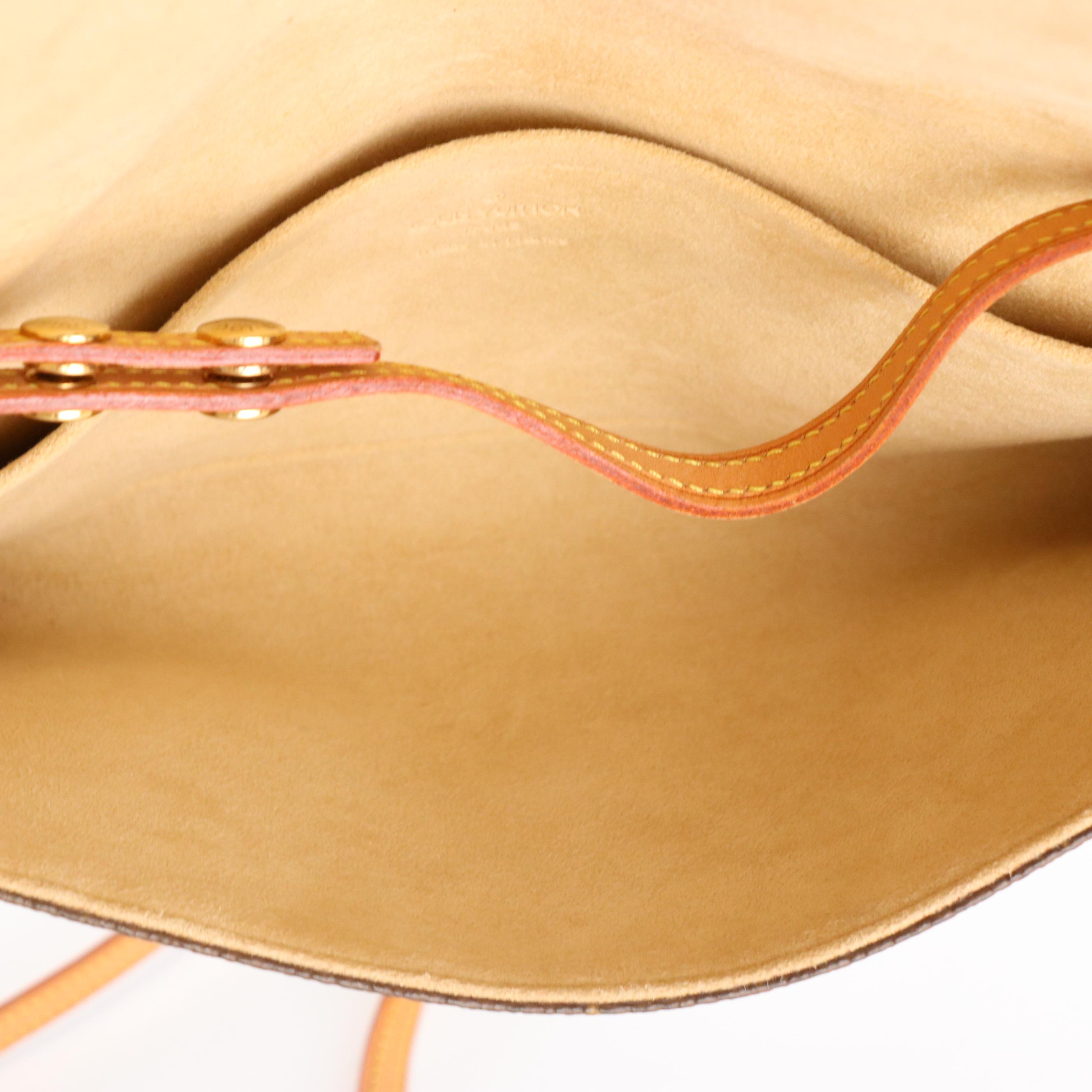 Louis Vuitton Pochette Twin GM in Monogram Canvas and Vachetta Leather