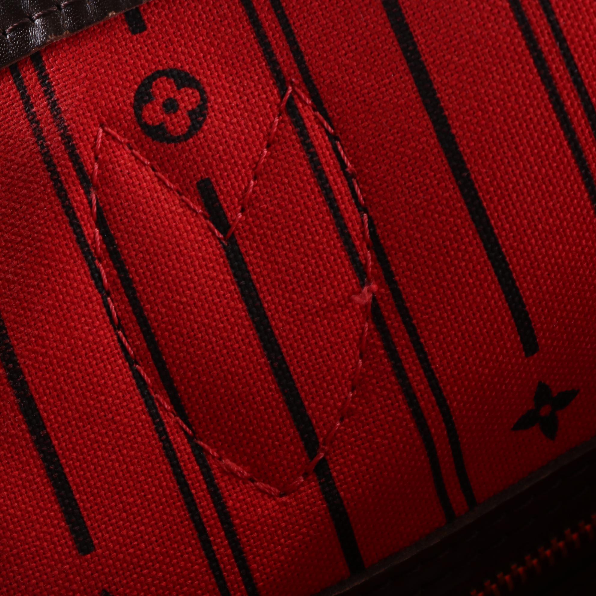 Louis Vuitton Neverfull MM Tote in Damier Ebene Canvas and Leather