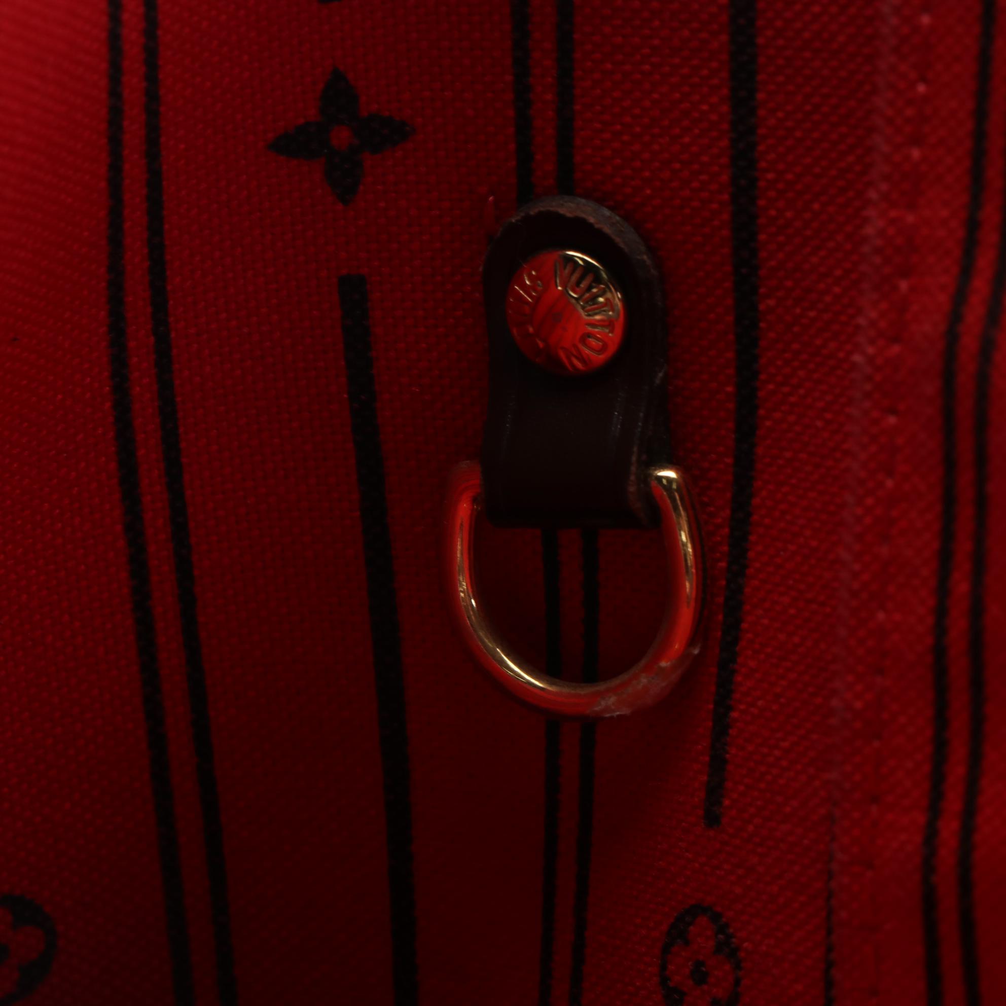 Louis Vuitton Neverfull MM Tote in Damier Ebene Canvas and Leather