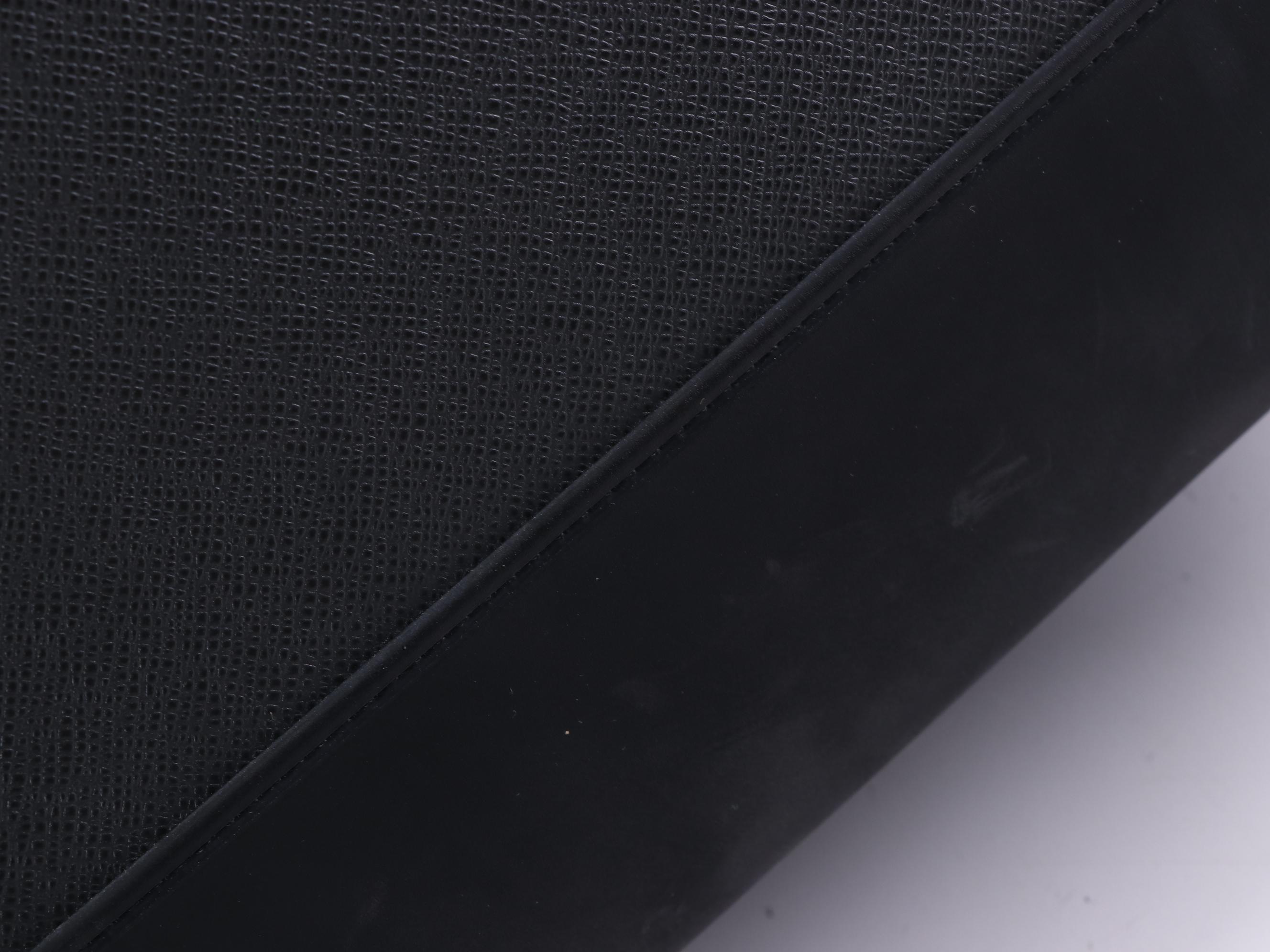 Louis Vuitton Pégase 45 Rolling Luggage in Taïga Leather