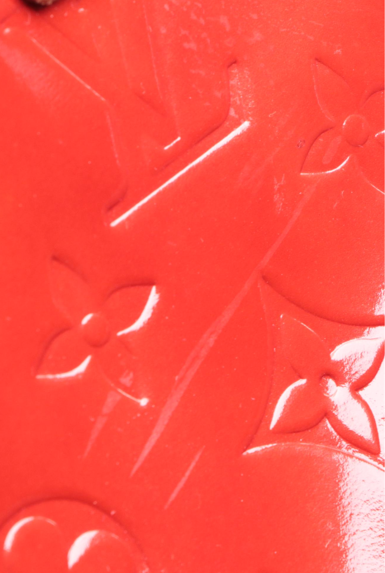 Louis Vuitton Reade PM Handbag in Monogram Vernis and Vachetta Leather