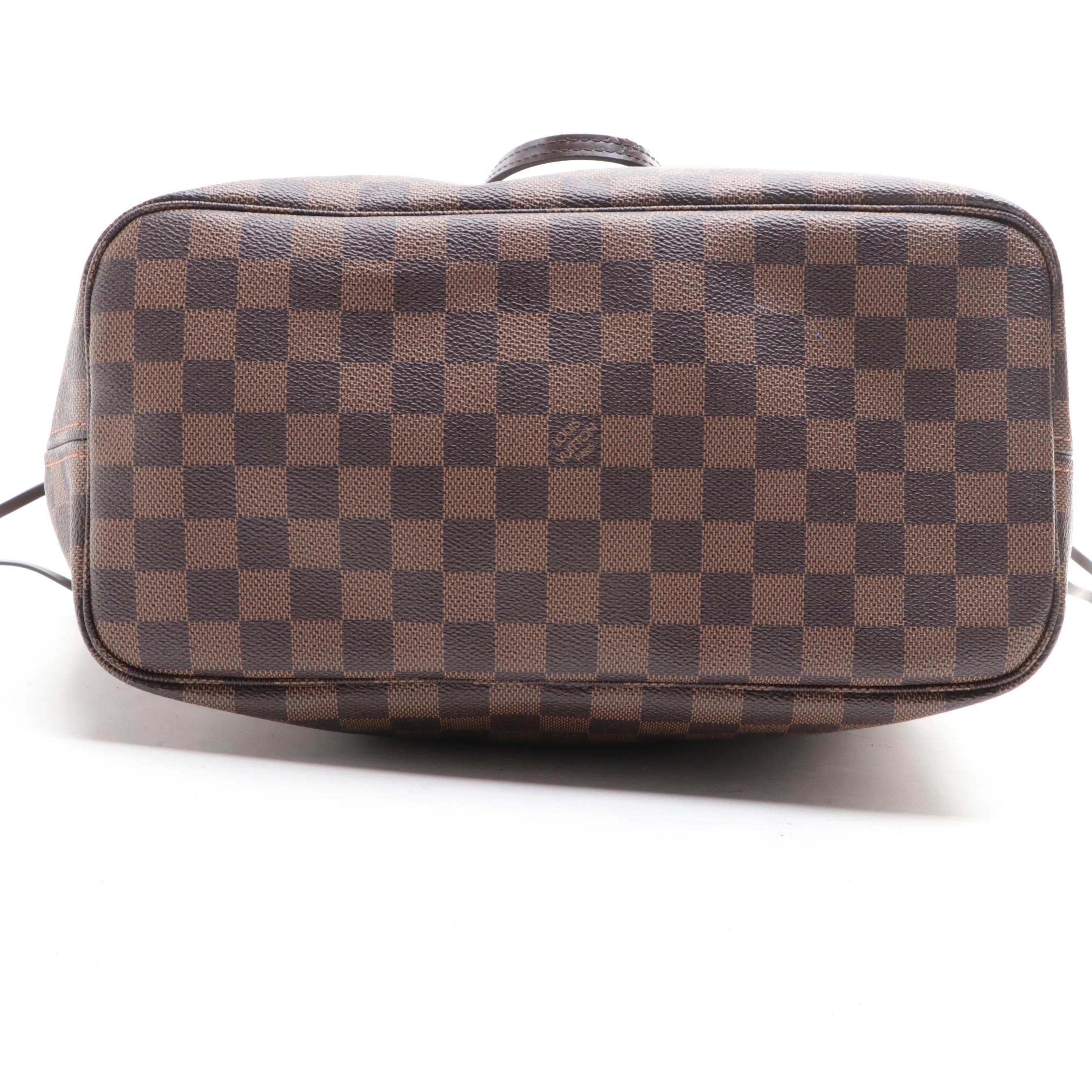 Louis Vuitton Neverfull MM in Damier Ebene Canvas and Dark Brown Leather