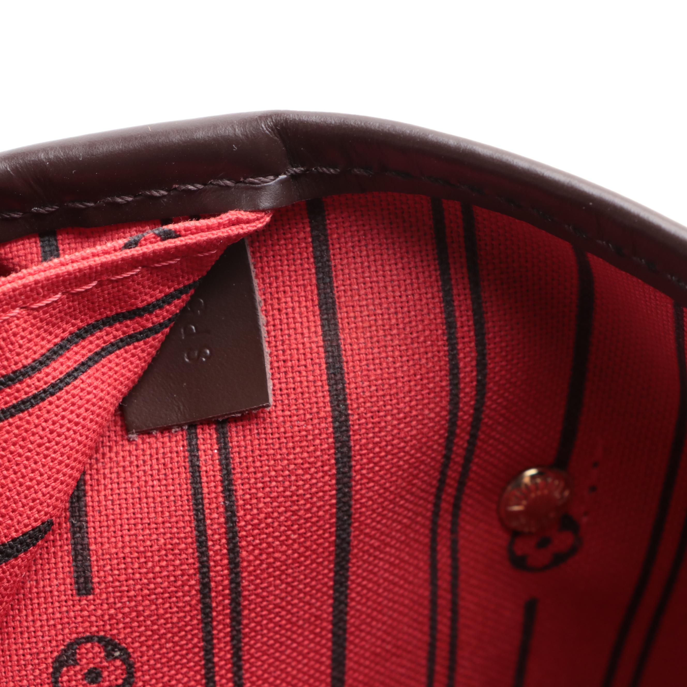 Louis Vuitton Neverfull MM in Damier Ebene Canvas and Dark Brown Leather