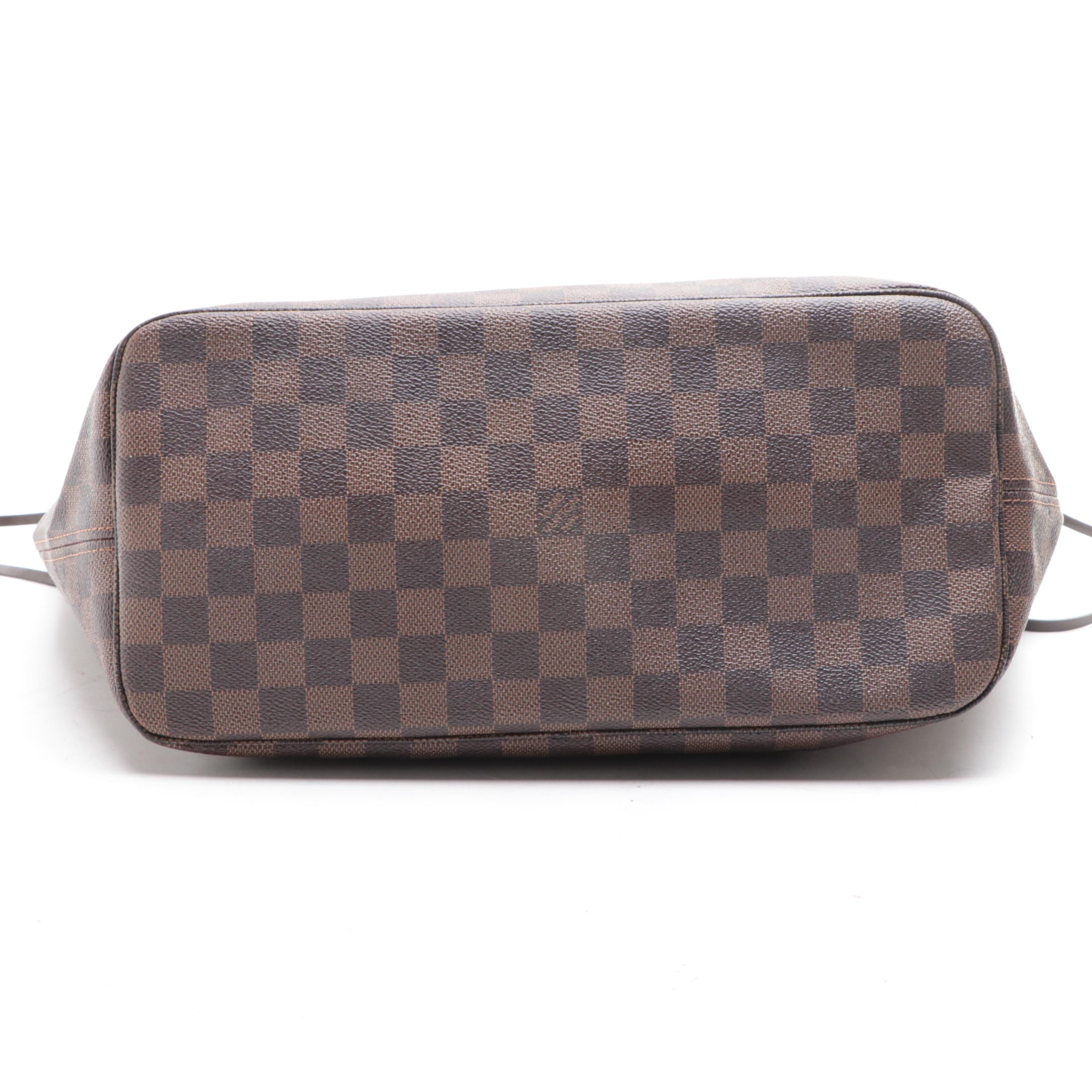 Louis Vuitton Neverfull MM in Damier Ebene Canvas and Dark Brown Leather