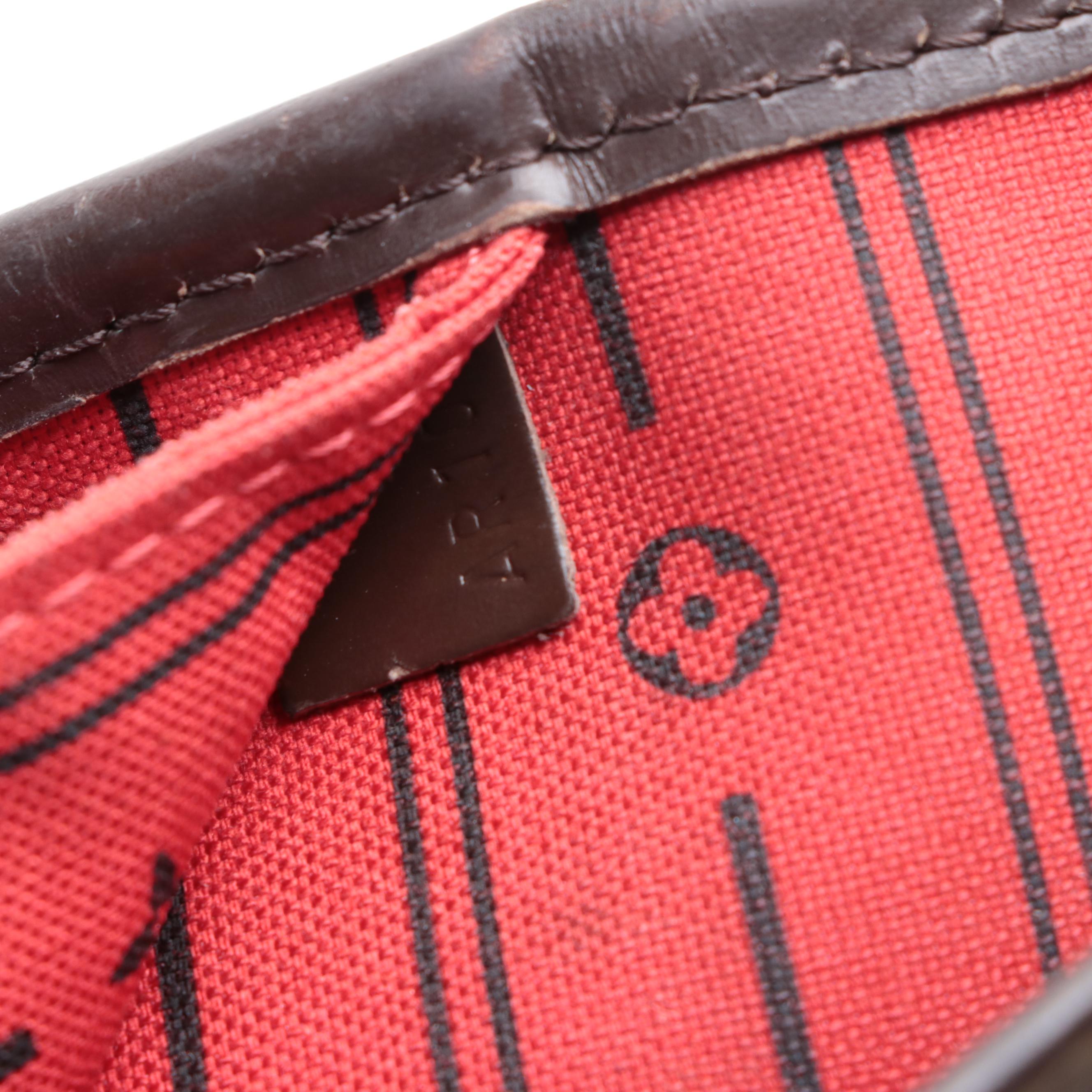 Louis Vuitton Neverfull MM in Damier Ebene Canvas and Dark Brown Leather