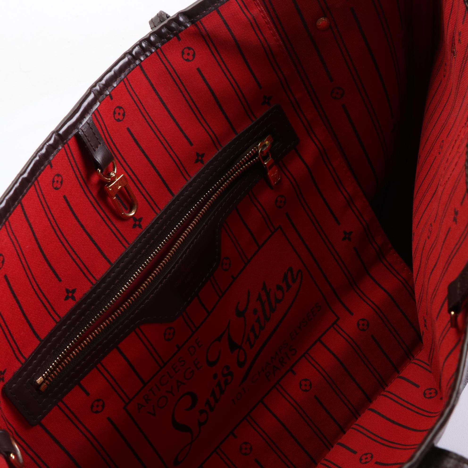 Louis Vuitton Neverfull MM in Damier Ebene Canvas and Leather