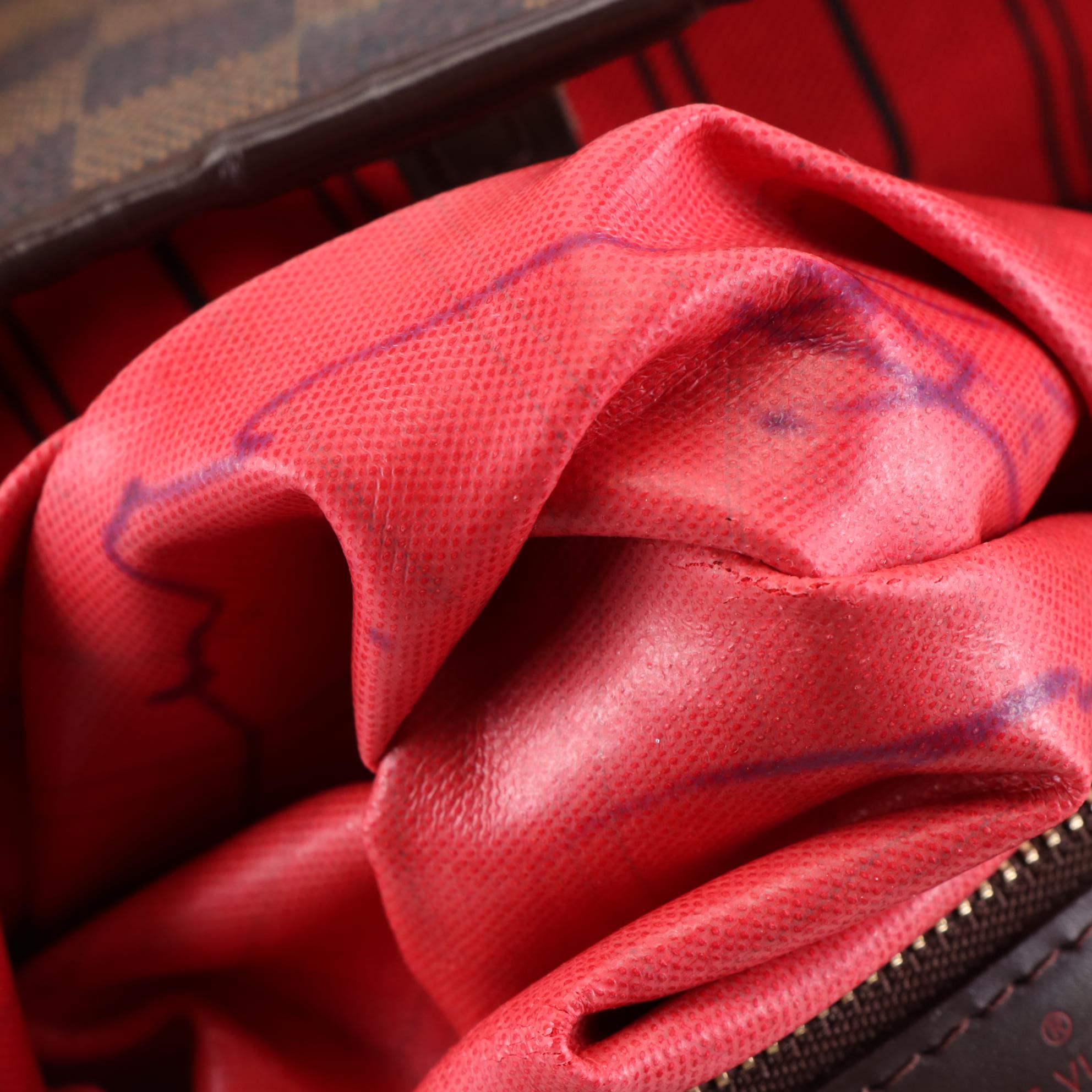 Louis Vuitton Neverfull MM in Damier Ebene Canvas and Leather