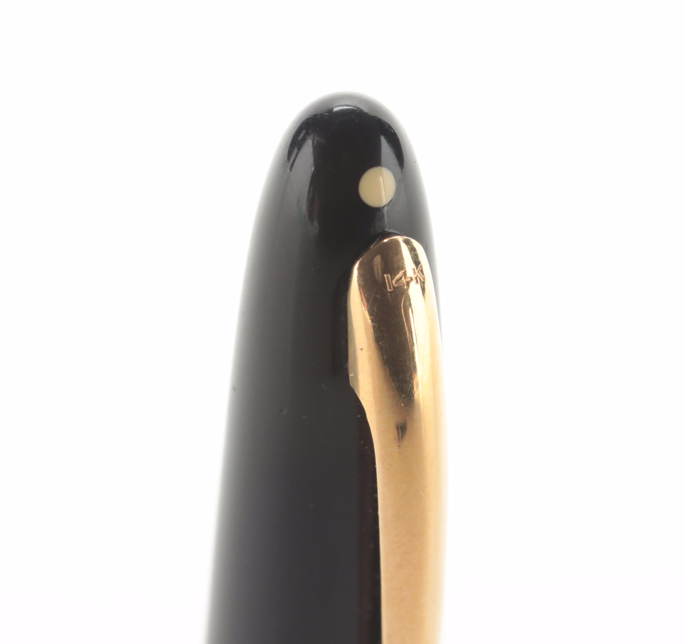 Sheaffer 14K Nib Resin Fountain Pen with Parker and Other Pens