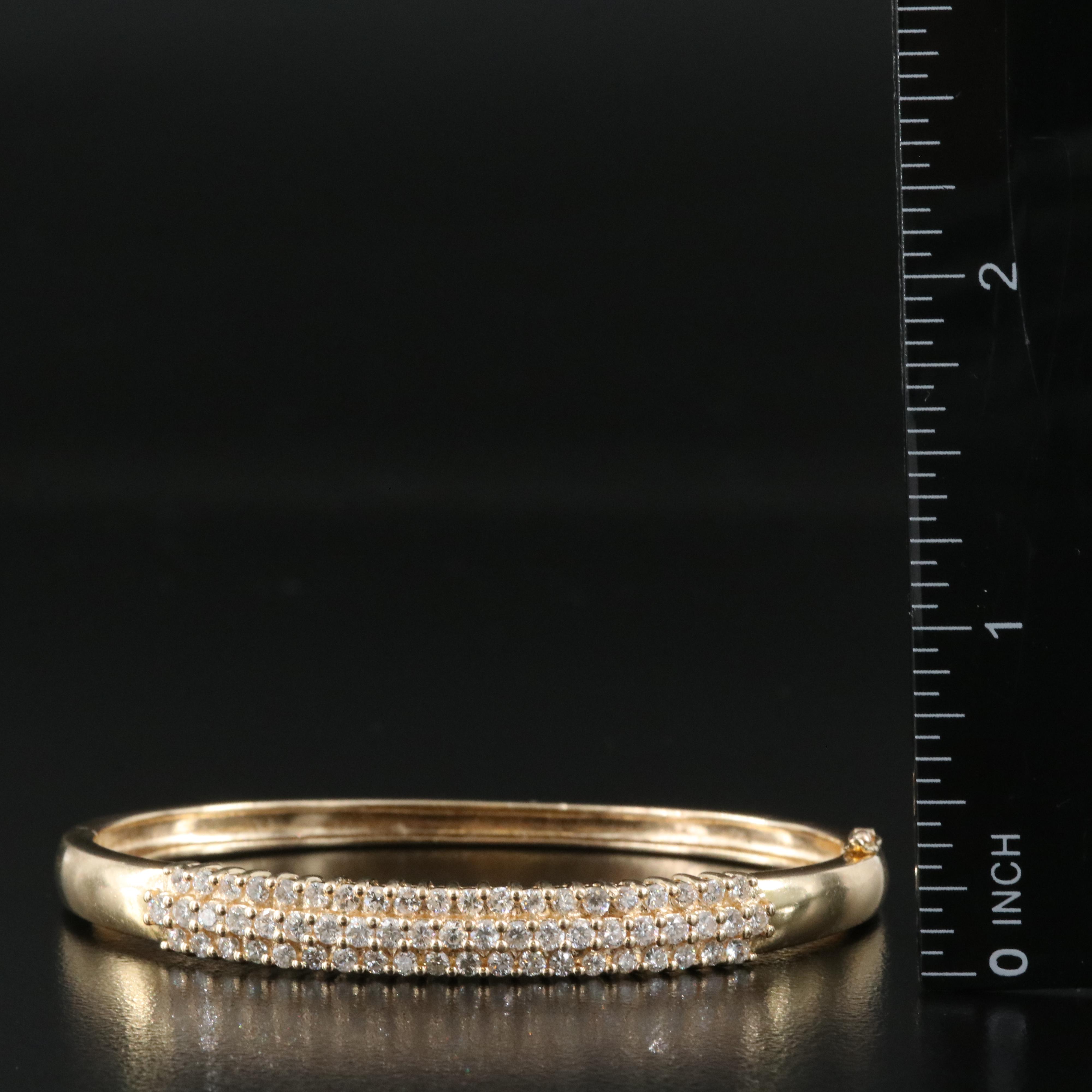14K 2.00 CTW Diamond Hinged Bangle
