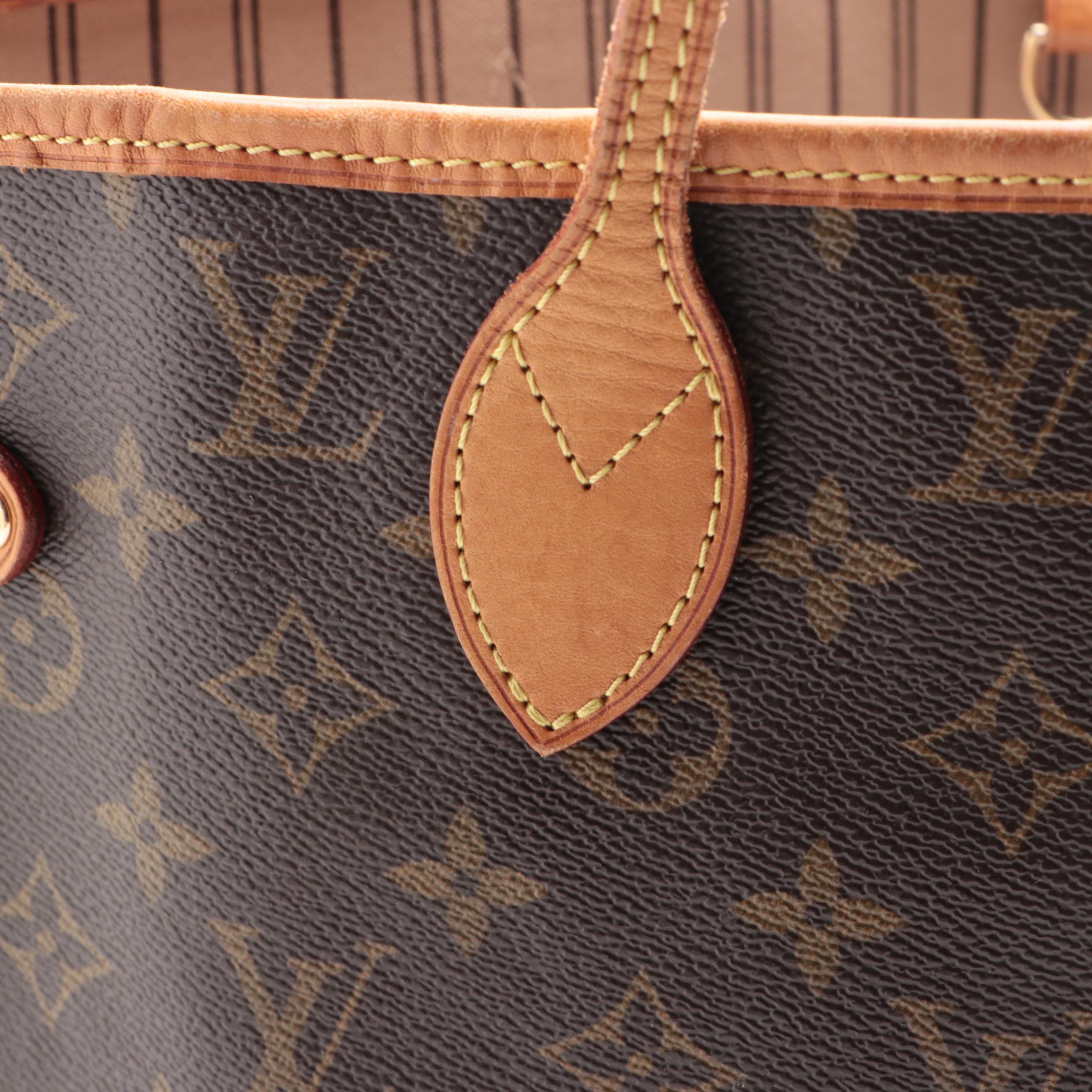Louis Vuitton Neverfull MM in Monogram Canvas and Vachetta Leather