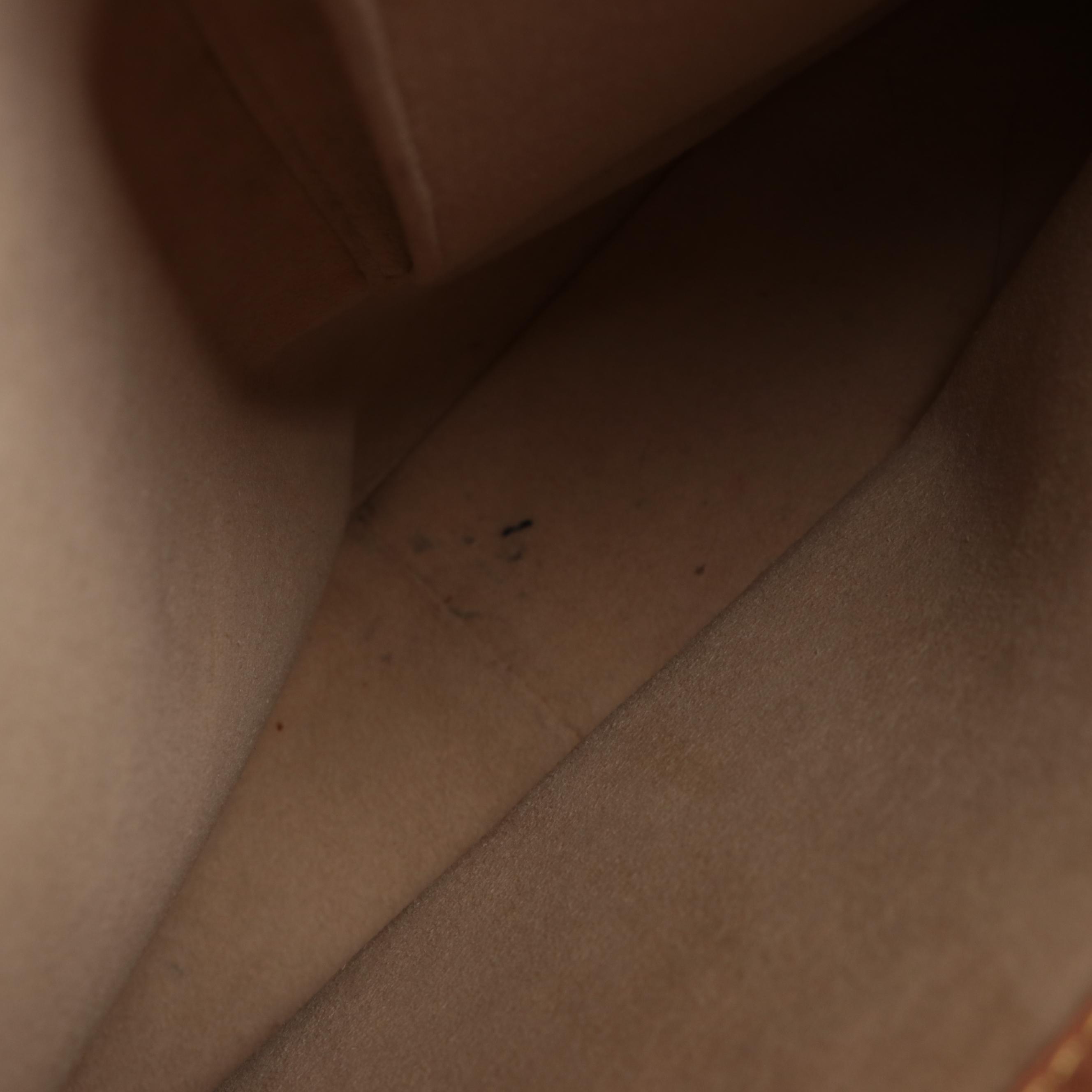 Louis Vuitton Looping GM Shoulder Bag in Monogram Canvas/Vachetta Leather